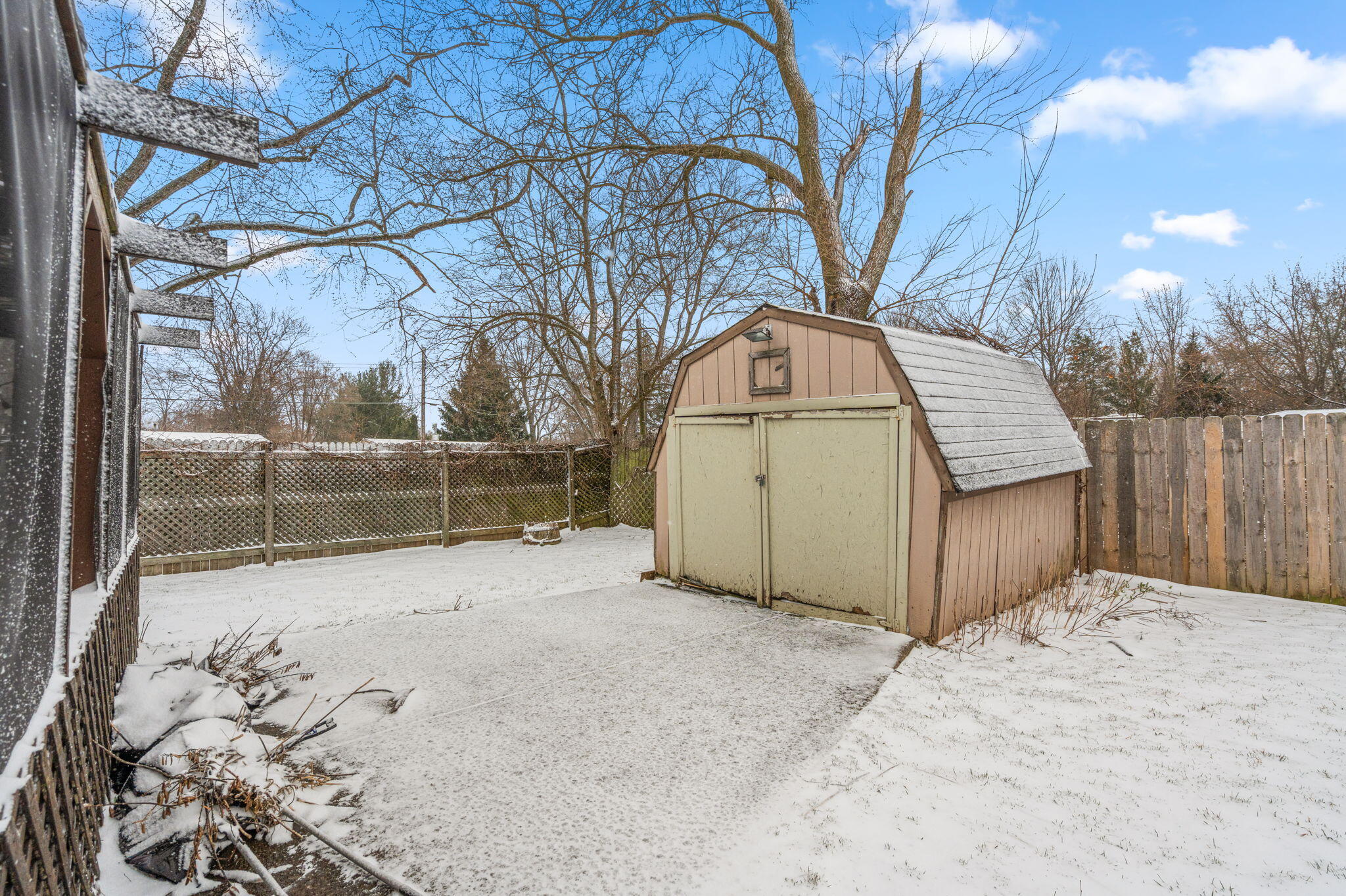 407 Michigami Trail, Porter, IN 46304; Image #14