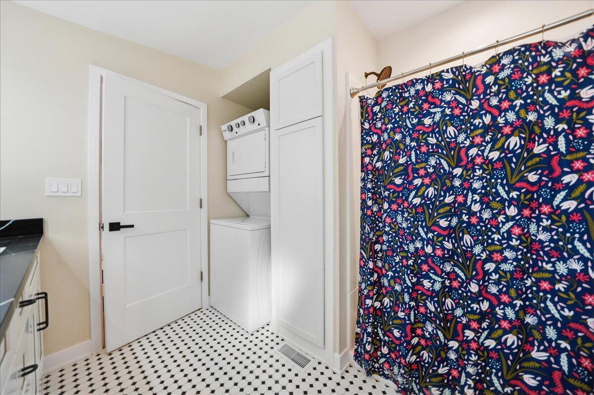 12215 S Cline Avenue, Crown Point, IN 46307; Image #17