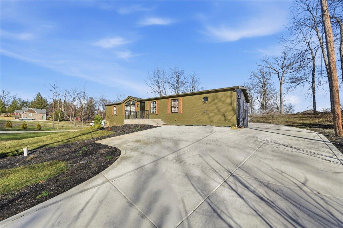 12215 S Cline Avenue, Crown Point, IN 46307; Image #2