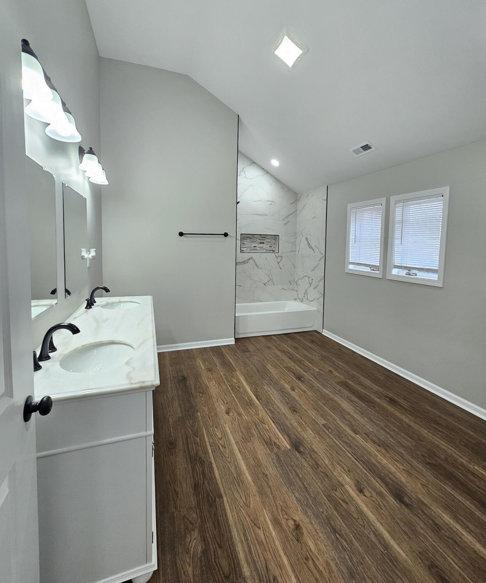 5388 N U.s. 35, La Porte, IN 46350; Image #17