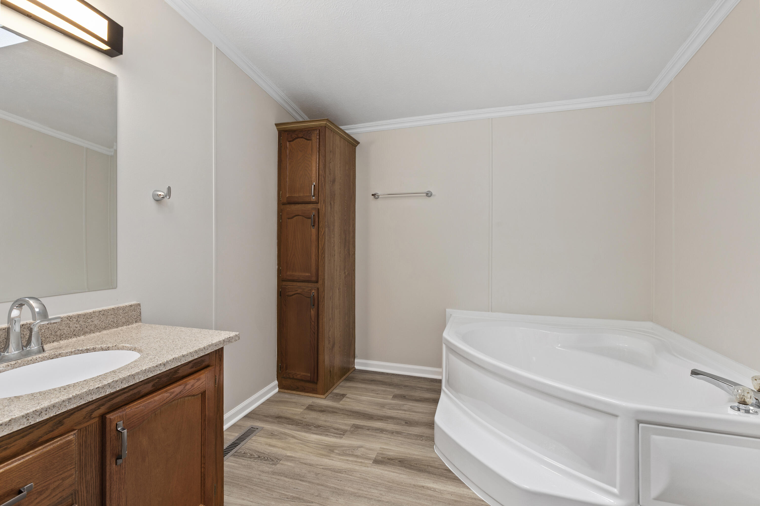 122 Top Flight Road, Michigan City, IN 46360; Image #14