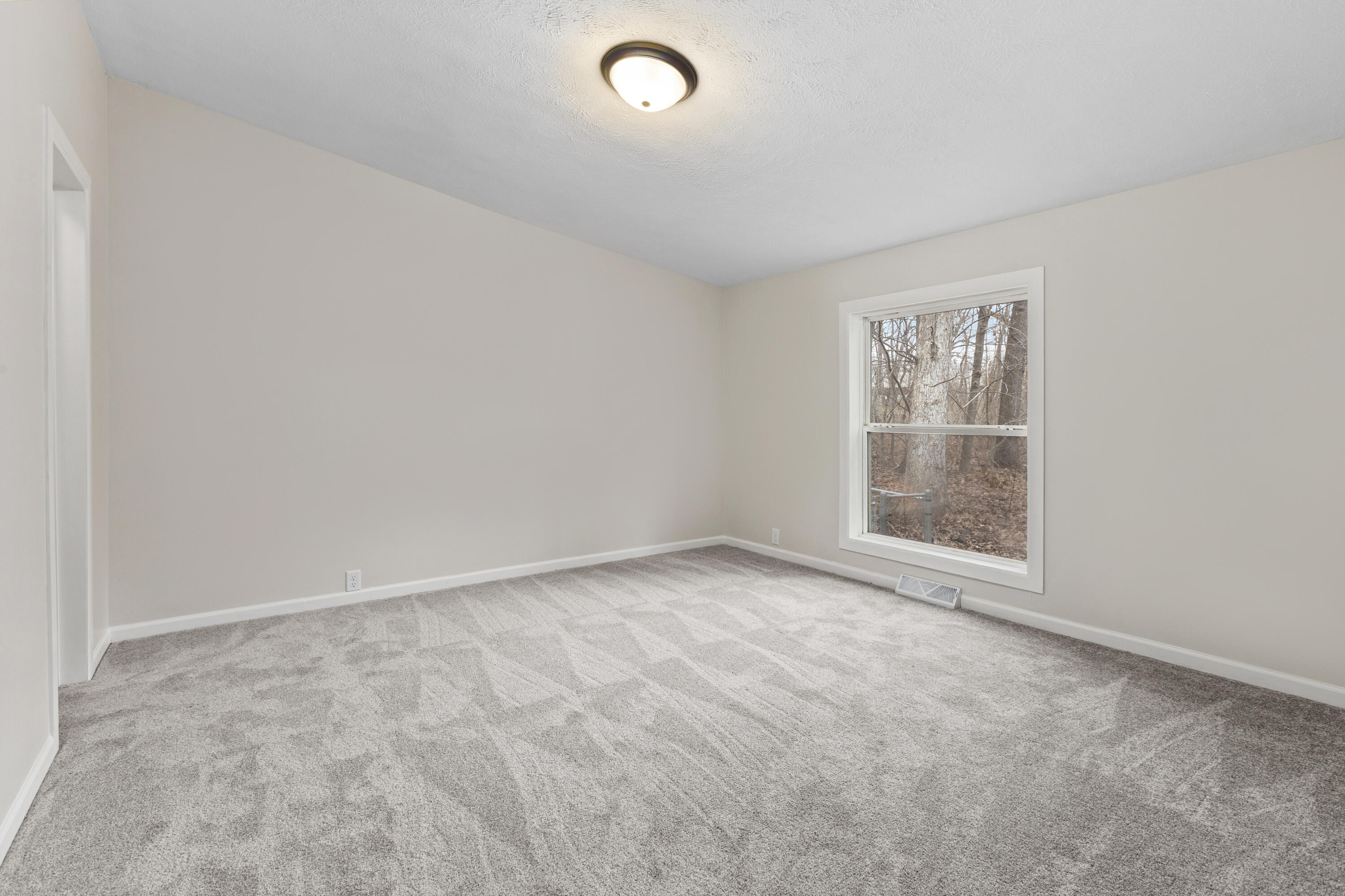 122 Top Flight Road, Michigan City, IN 46360; Image #17
