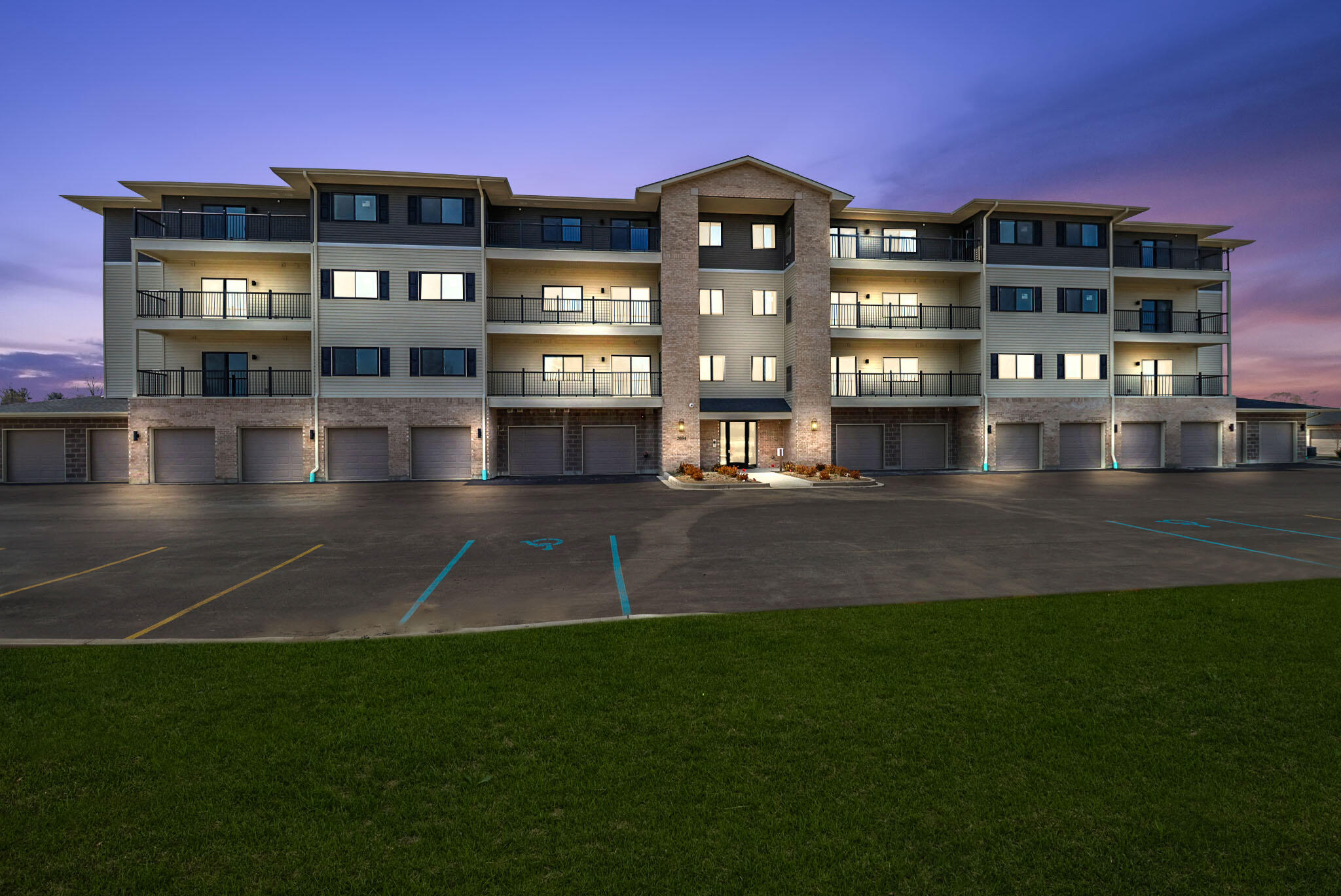 2034 W 75th Place, Merrillville, IN #31, 46410; Image #5