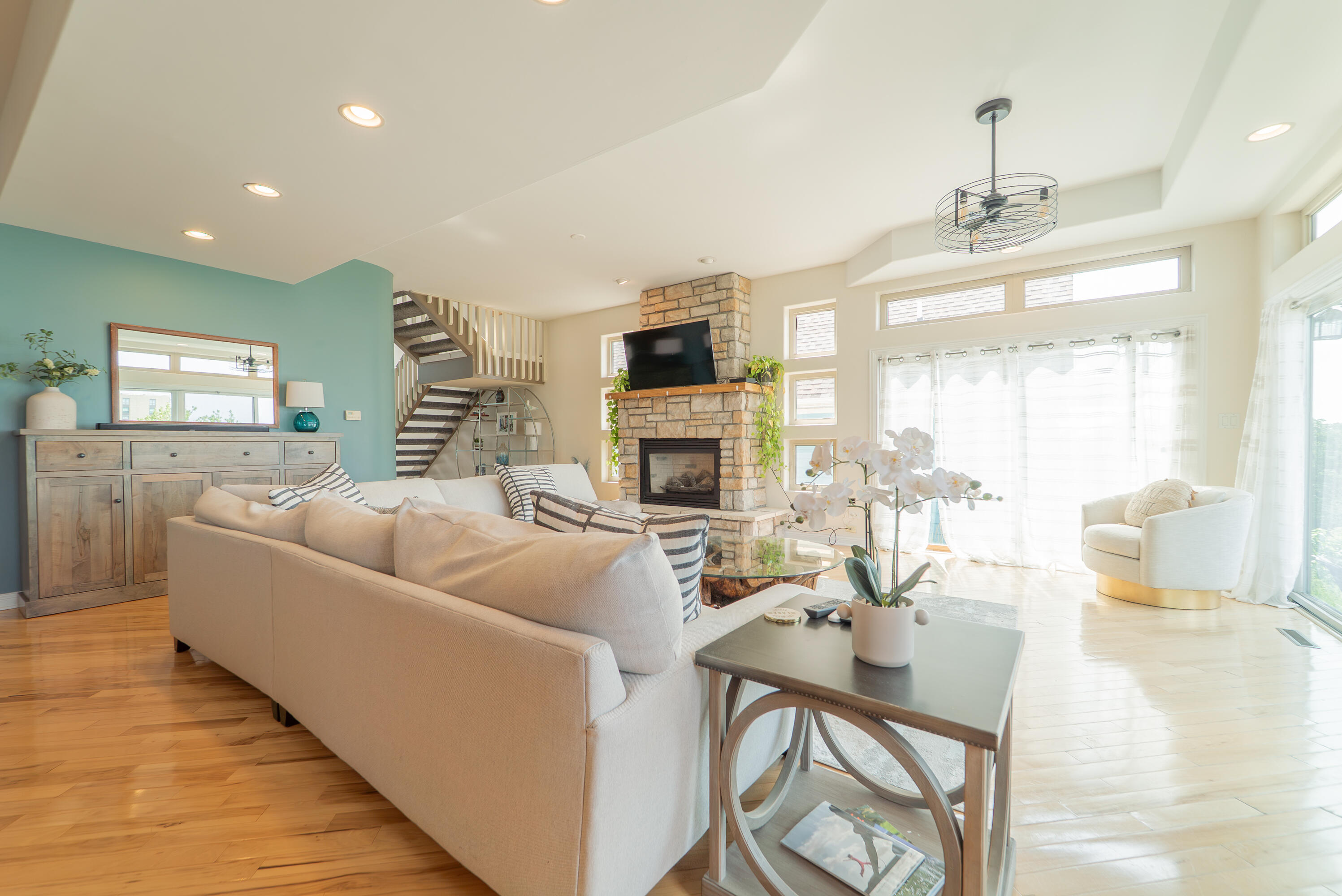 206 Hilltop Avenue, Michigan City, IN 46360; Image #10