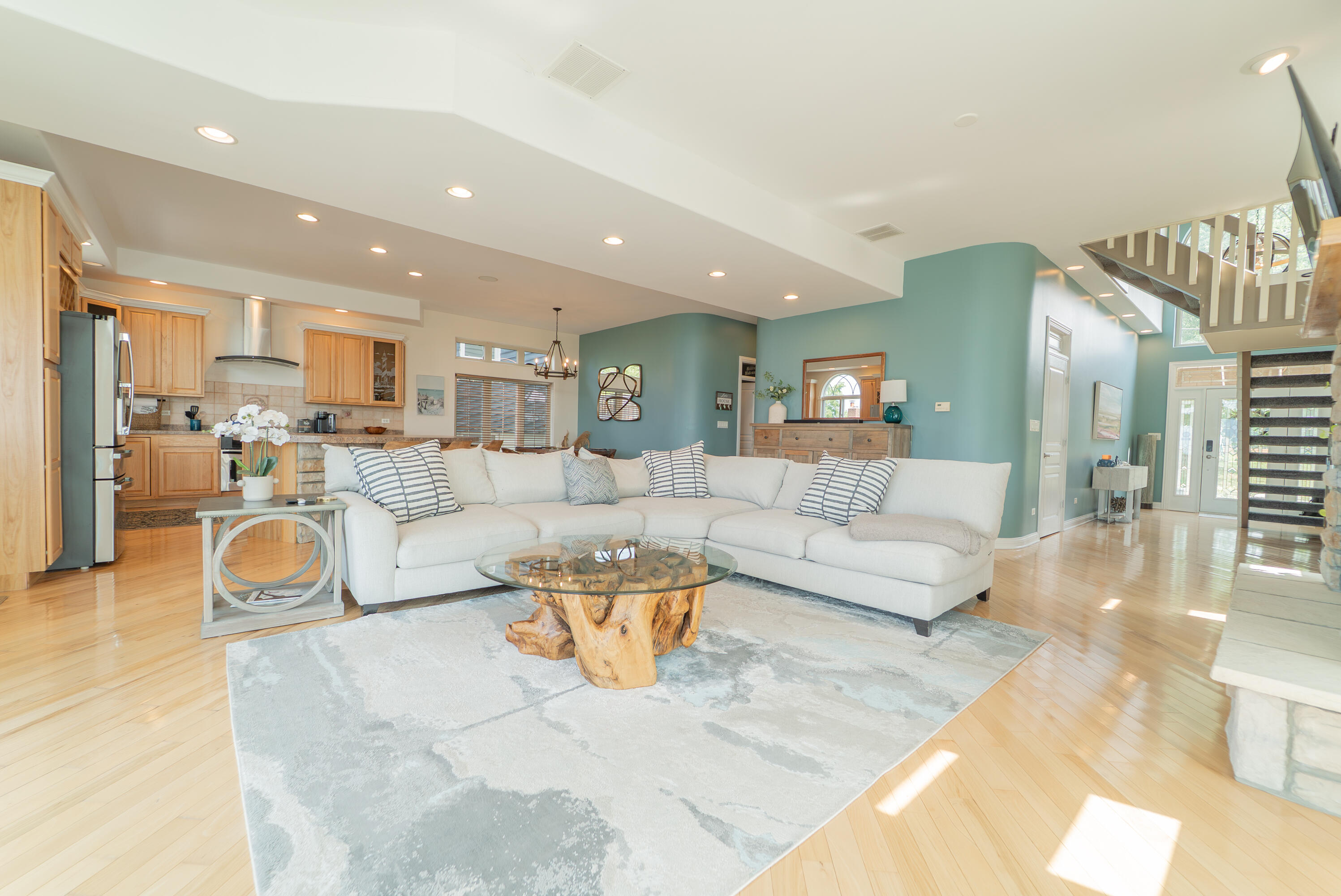 206 Hilltop Avenue, Michigan City, IN 46360; Image #12