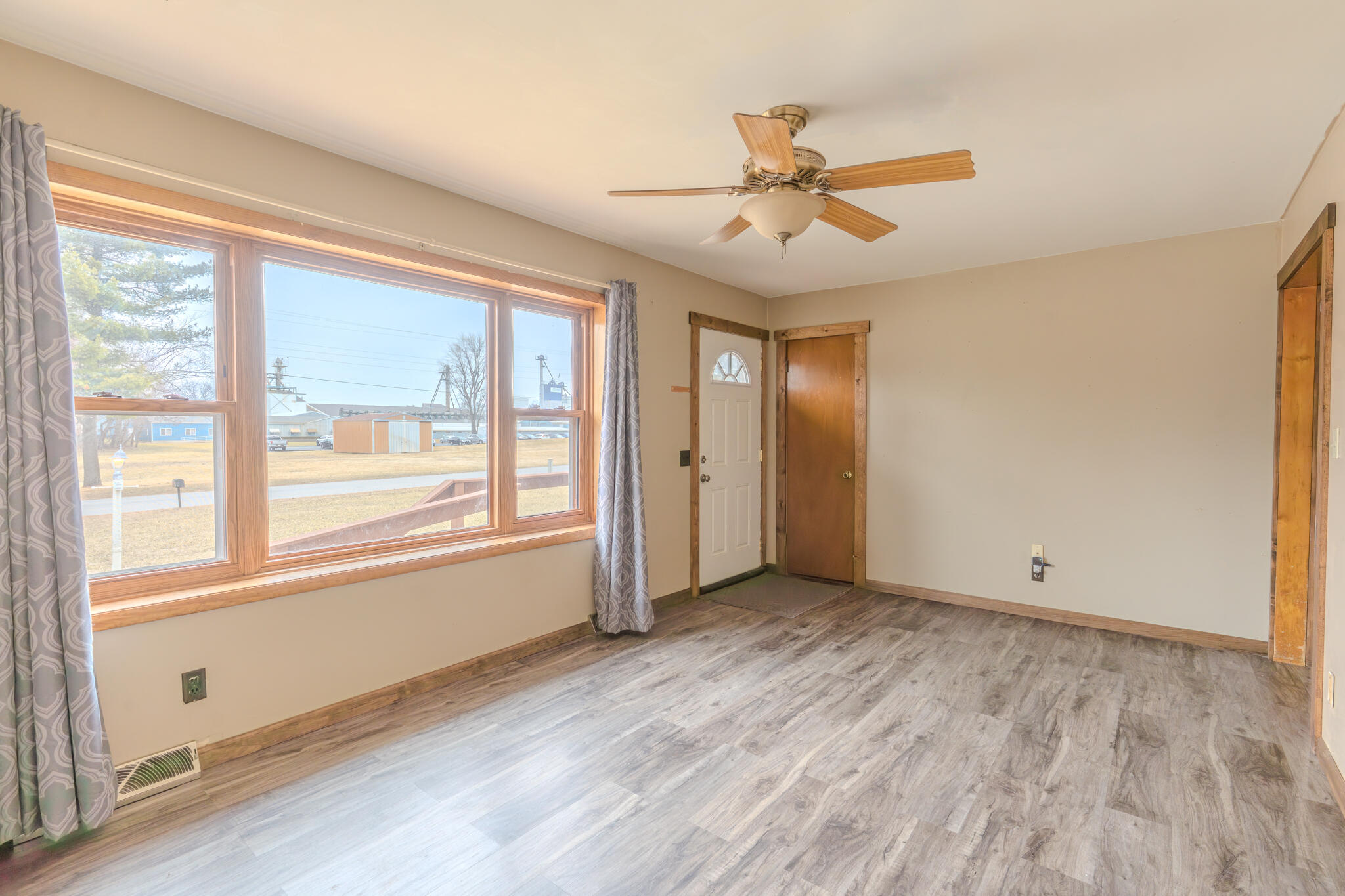 2615 E 100 S, Knox, IN 46534; Image #4