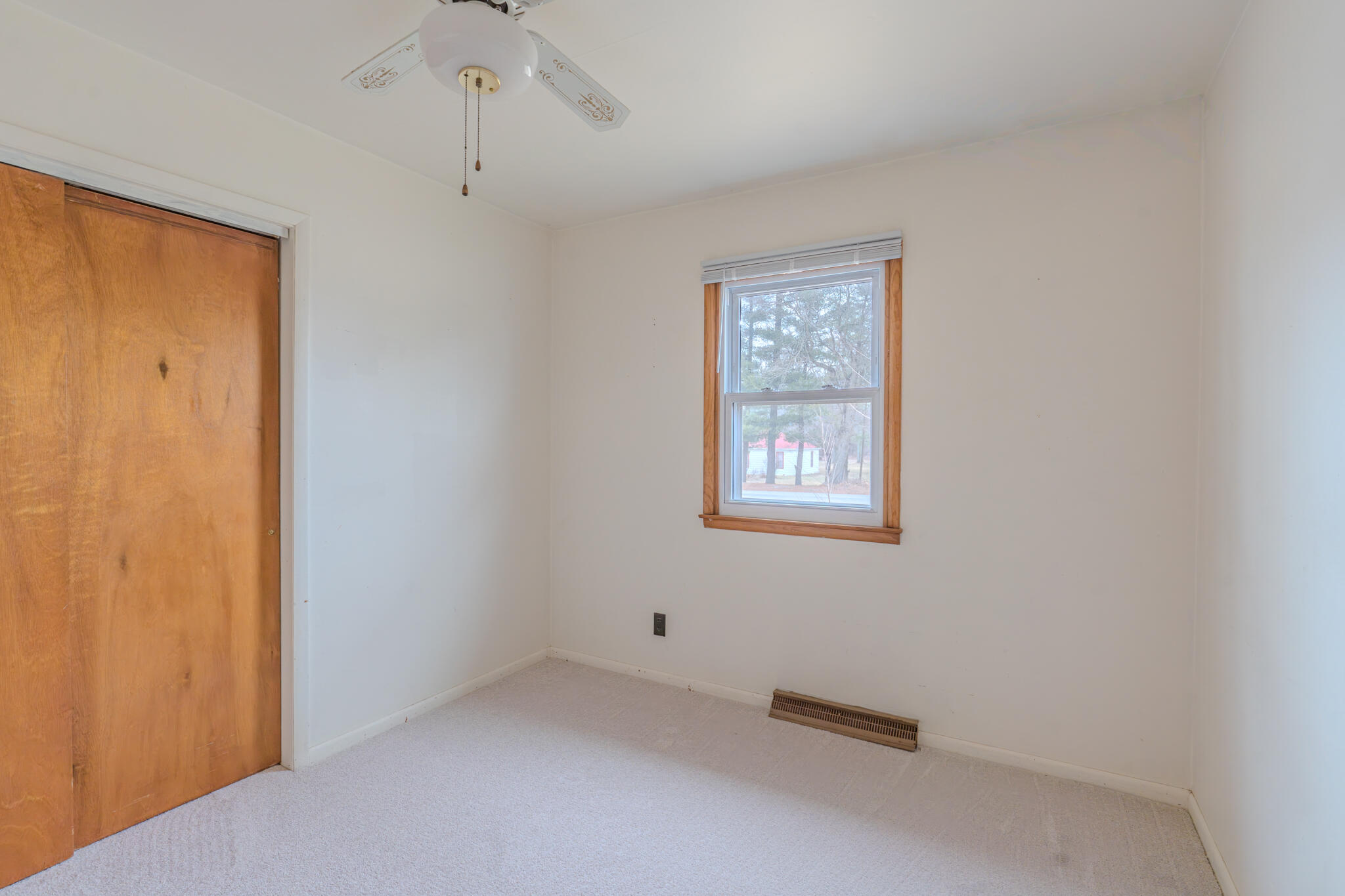 2615 E 100 S, Knox, IN 46534; Image #8