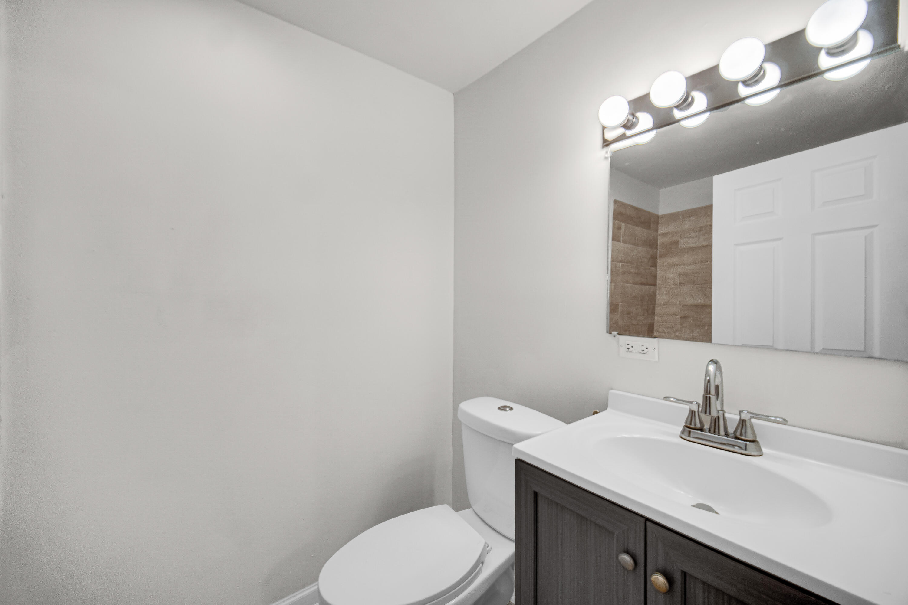 1517 E 174th Street, Hammond, IN 46324; Image #19