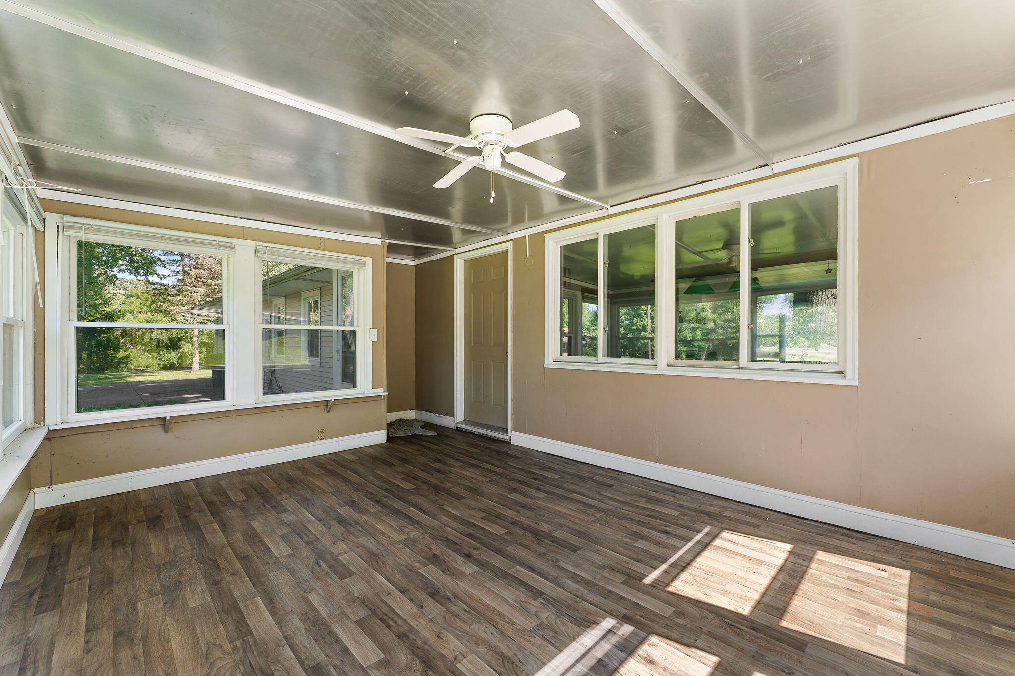 2800 E 73rd Avenue, Merrillville, IN 46410; Image #11