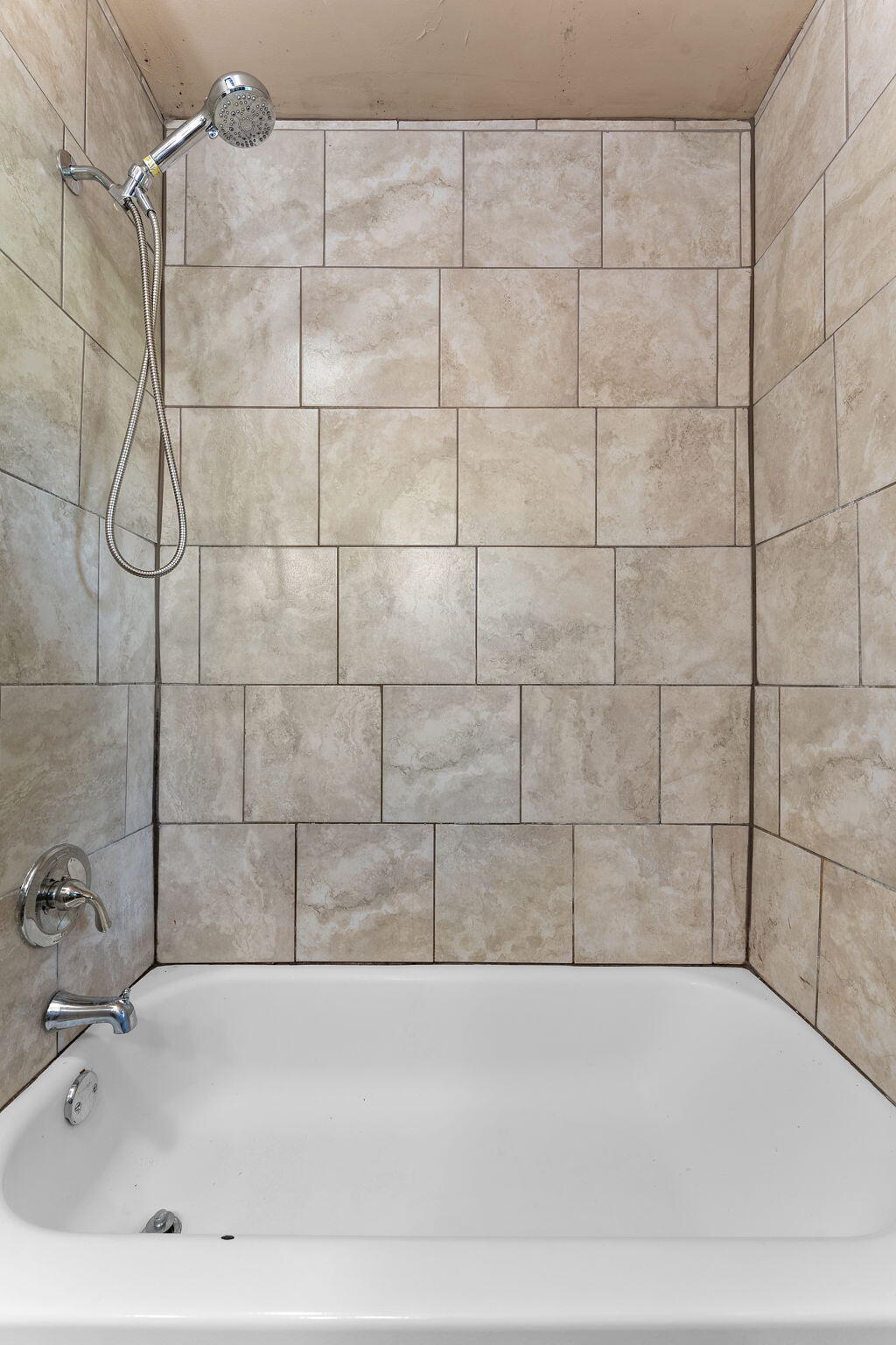 2800 E 73rd Avenue, Merrillville, IN 46410; Image #13