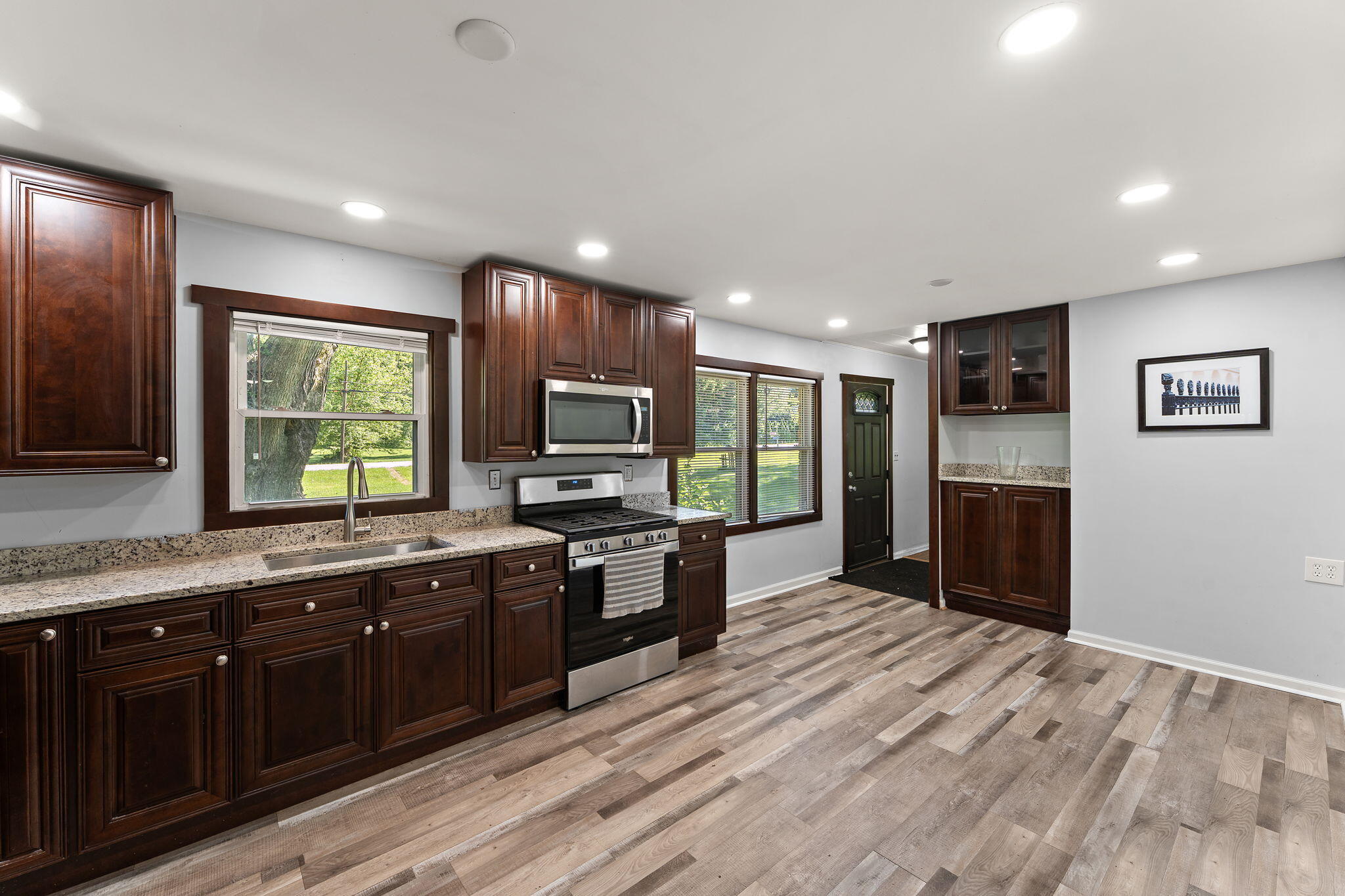 2800 E 73rd Avenue, Merrillville, IN 46410; Image #6
