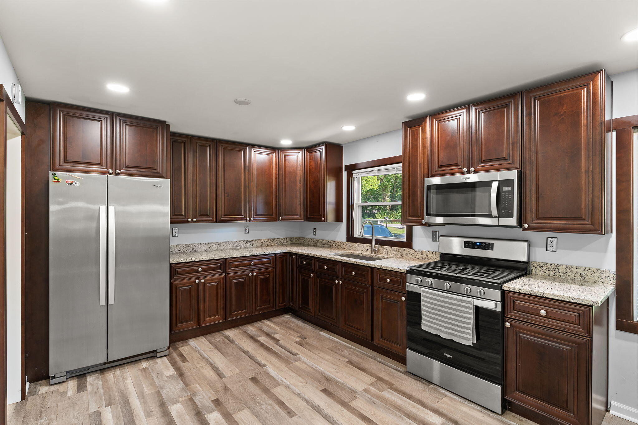 2800 E 73rd Avenue, Merrillville, IN 46410; Image #8