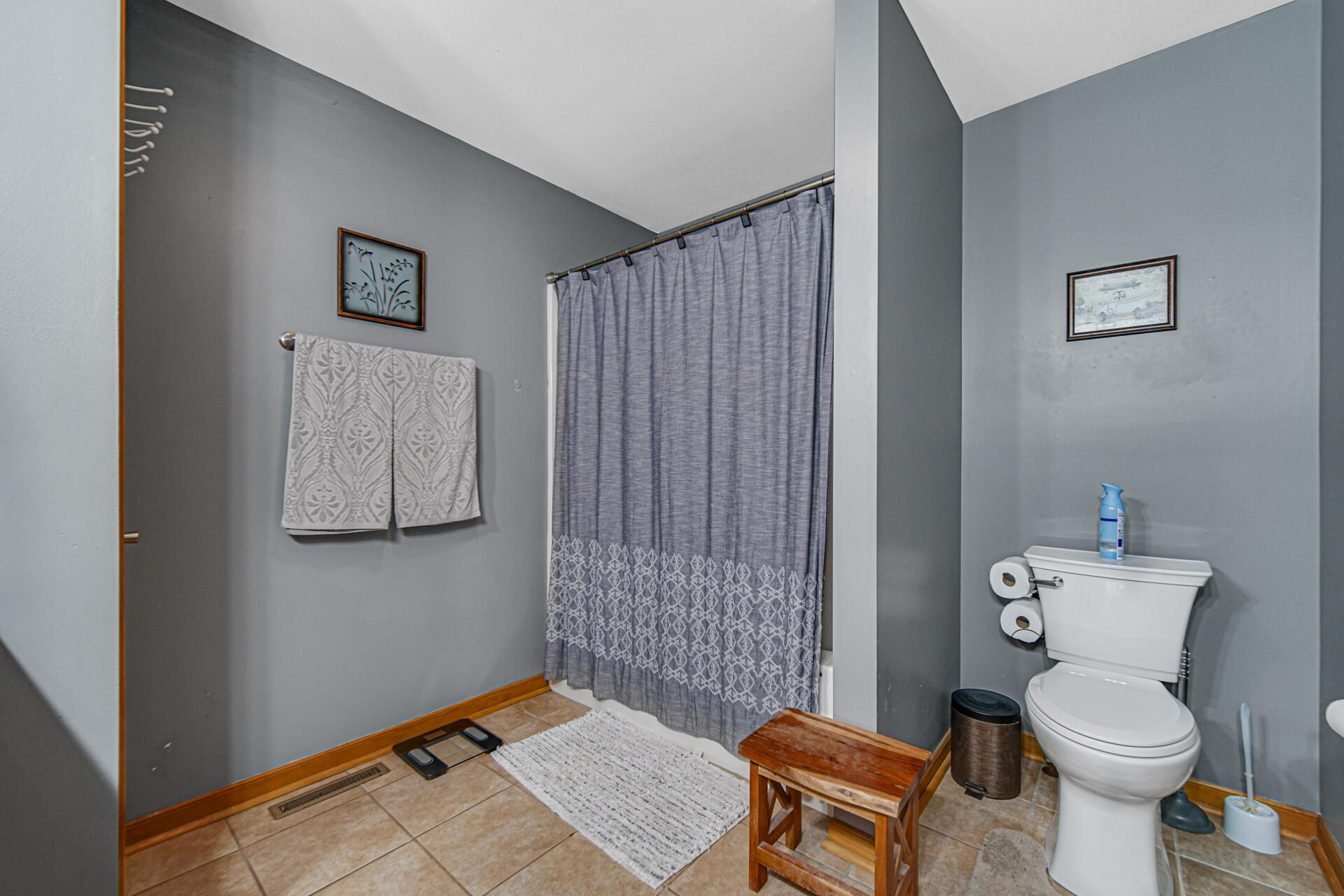 14804 Euclid Street, Cedar Lake, IN 46303; Image #10