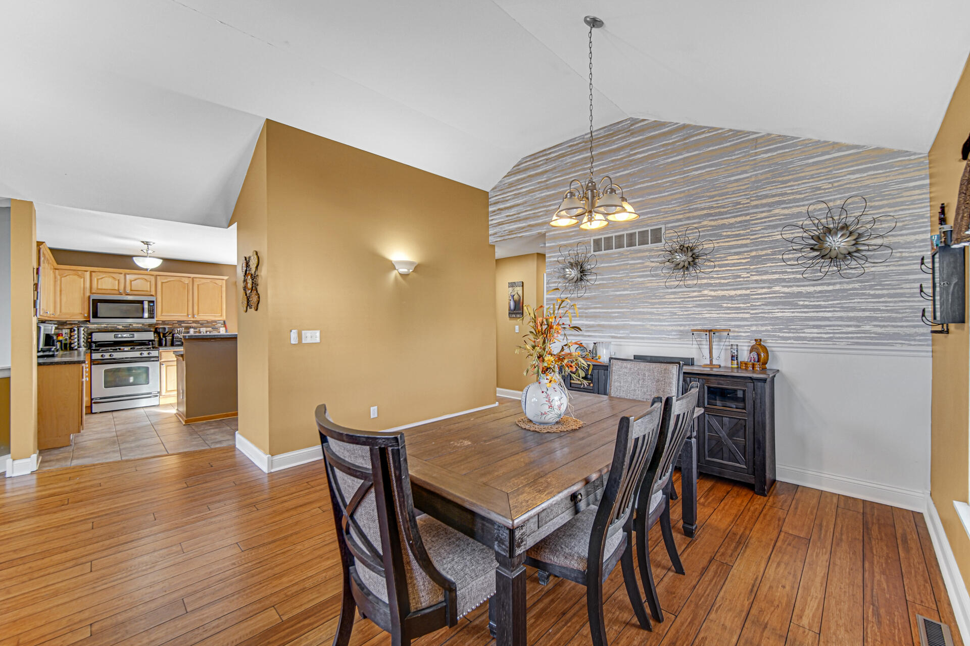 14804 Euclid Street, Cedar Lake, IN 46303; Image #4