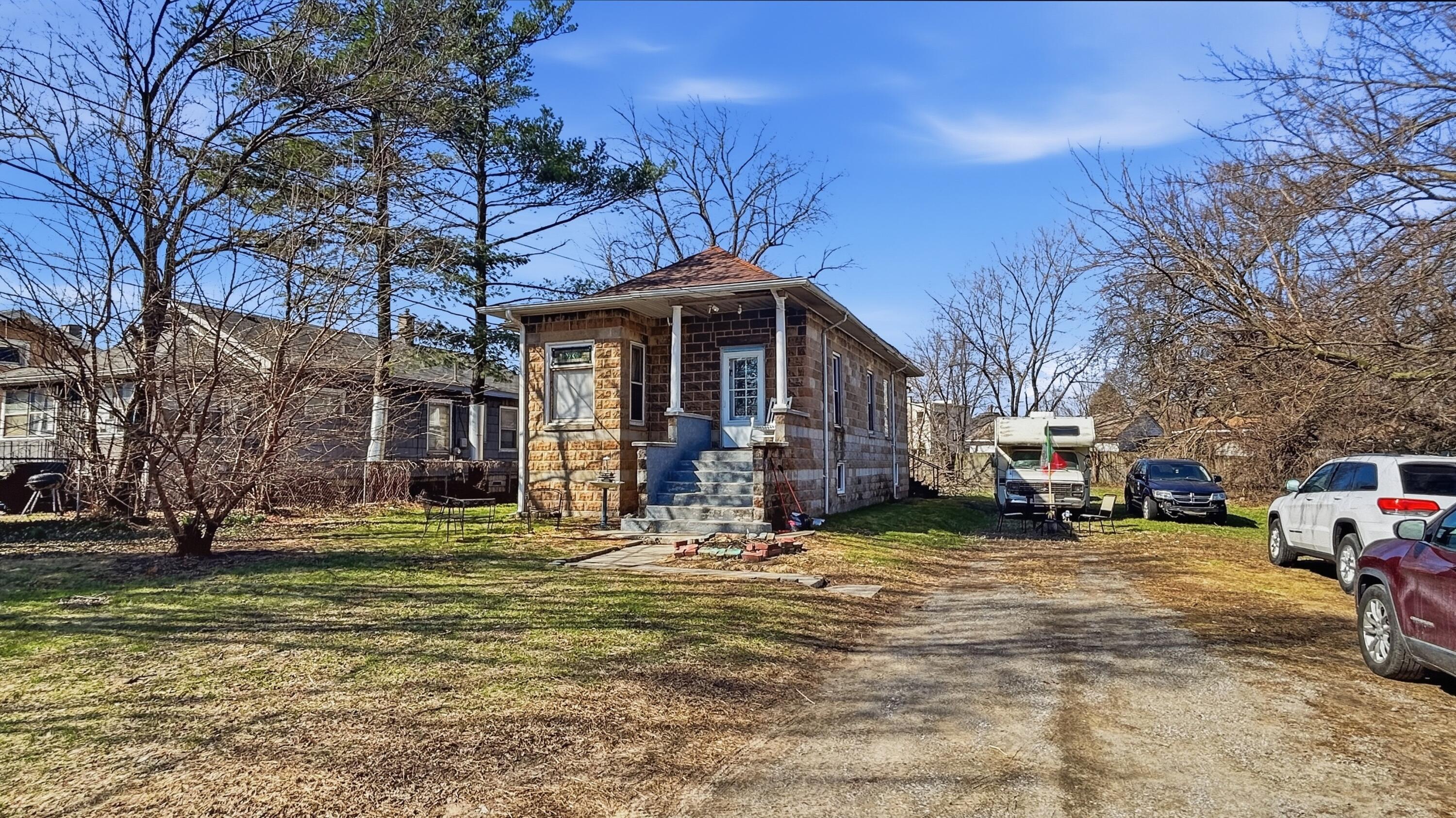 5210 Howard Avenue, Hammond, IN 46320; Image #2