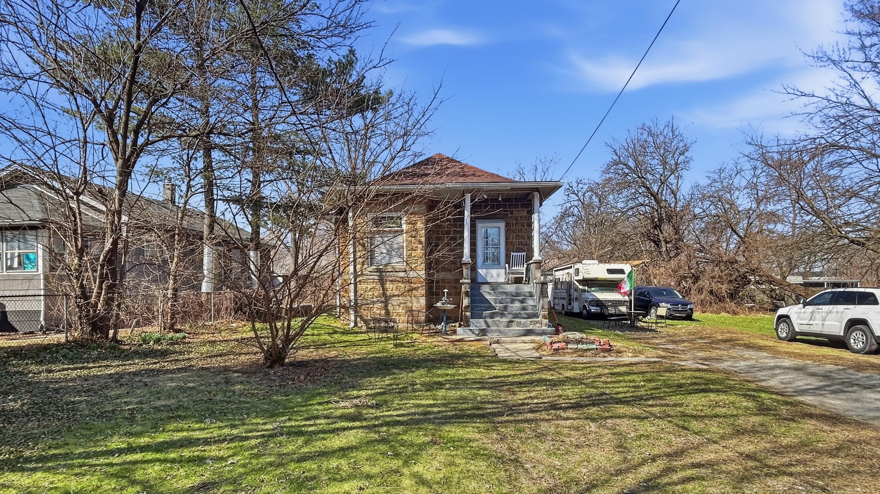 5210 Howard Avenue, Hammond, IN 46320; Image #3