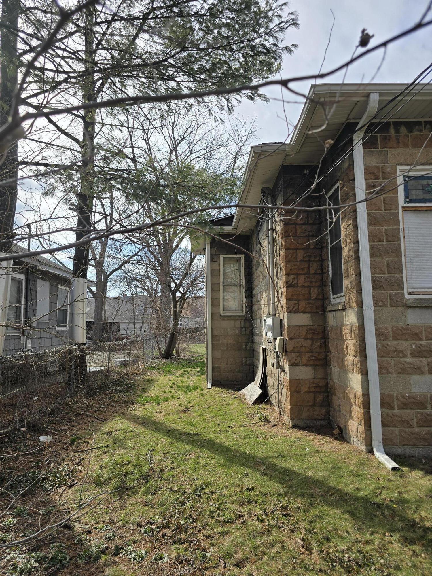 5210 Howard Avenue, Hammond, IN 46320; Image #5