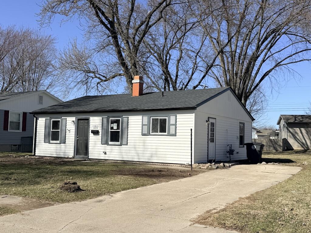 3036 Coral Drive, Hobart, IN 46342; Image #3