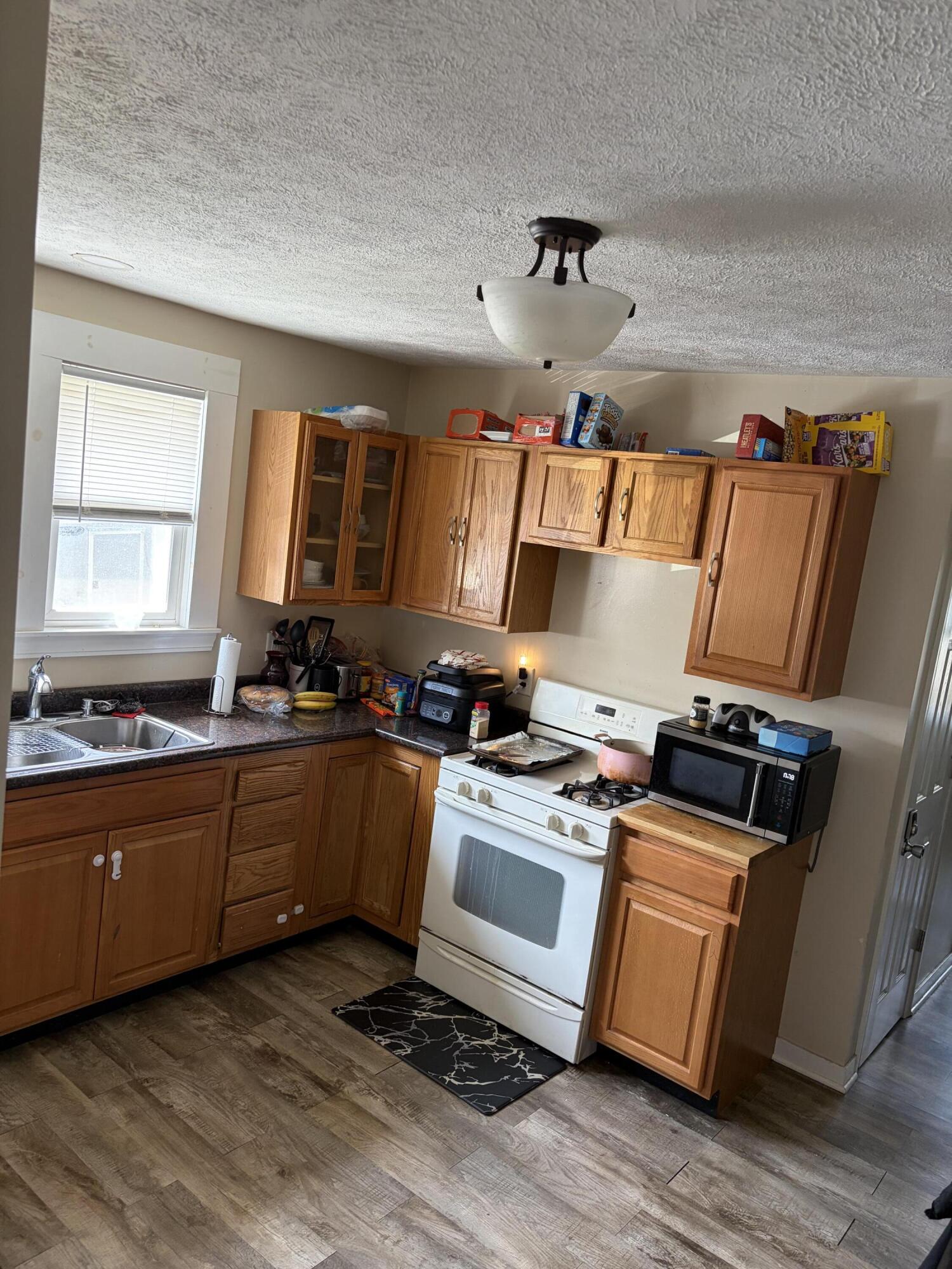 102 Leeds Avenue, Michigan City, IN 46360; Image #6