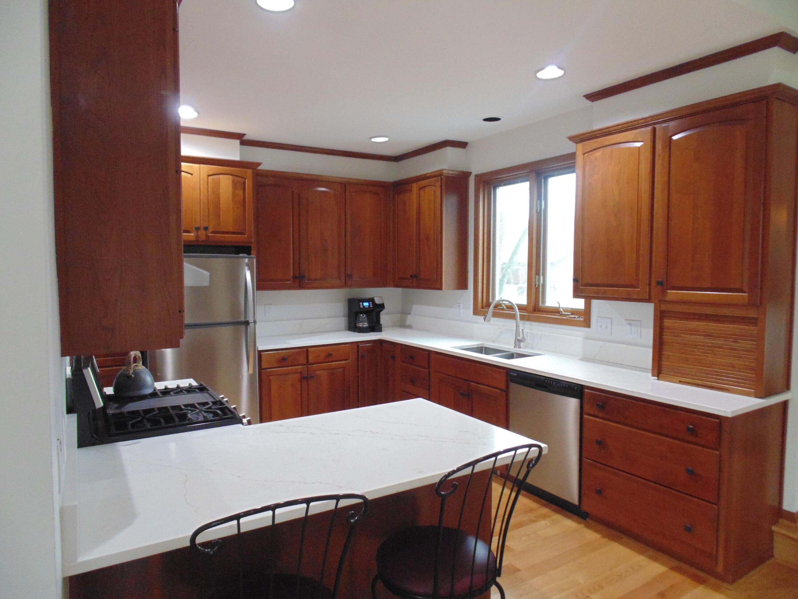 8508 Pine Avenue, Gary, IN 46403; Image #10
