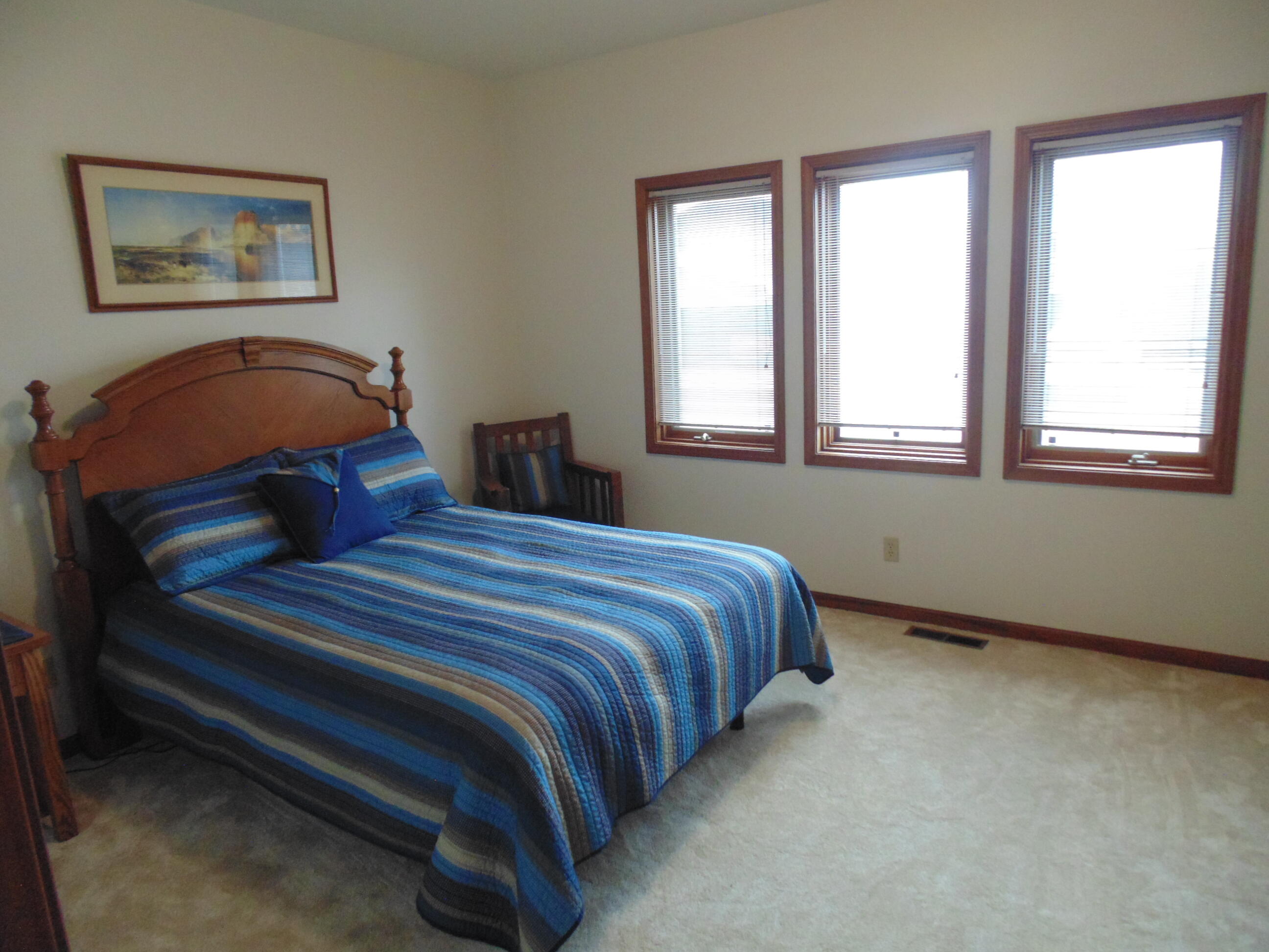8508 Pine Avenue, Gary, IN 46403; Image #17