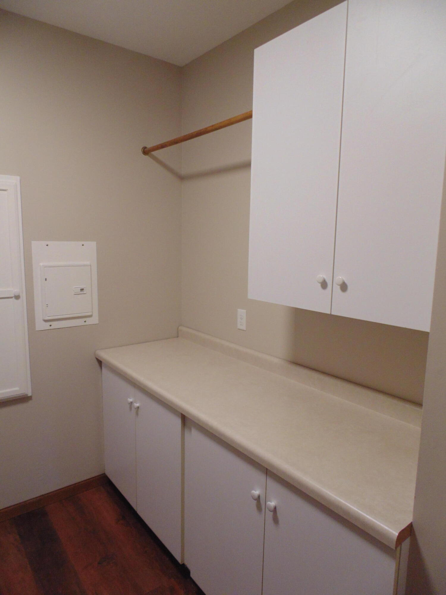 8508 Pine Avenue, Gary, IN 46403; Image #25