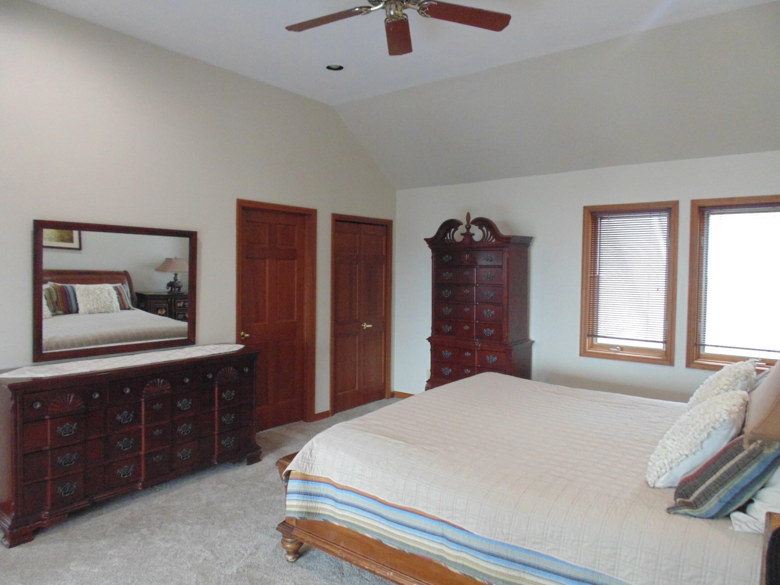 8508 Pine Avenue, Gary, IN 46403; Image #28
