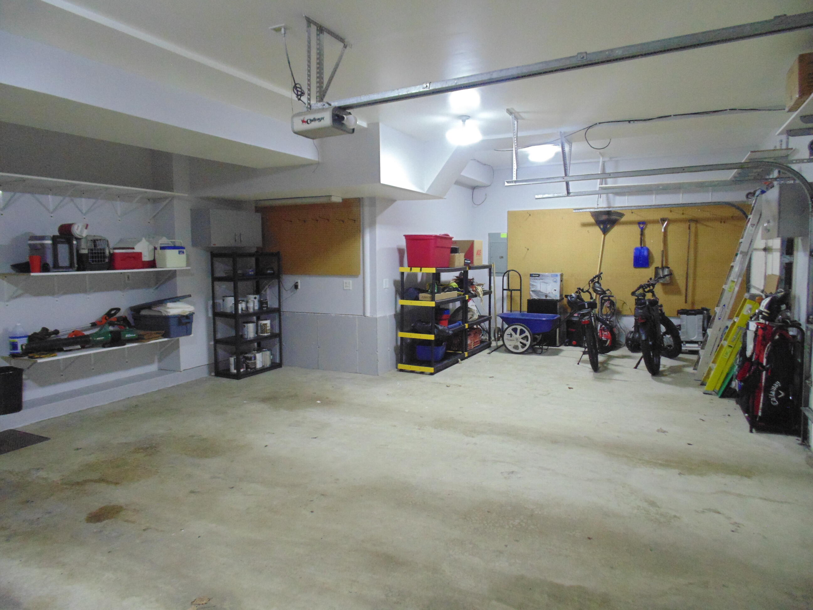 8508 Pine Avenue, Gary, IN 46403; Image #45