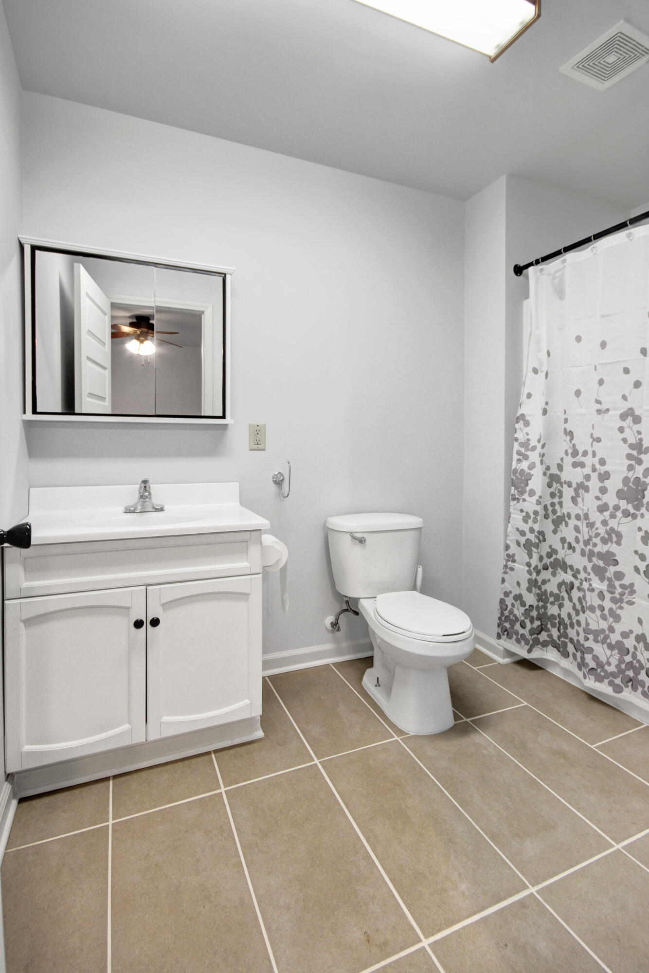 2320 Burr Street, Gary, IN 46406; Image #14