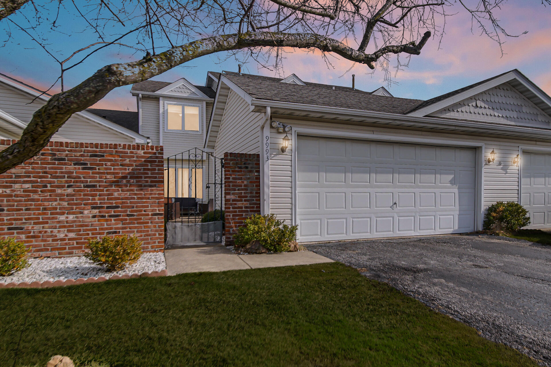 9993 Hunters Run, St. John, IN 46373; Image #3