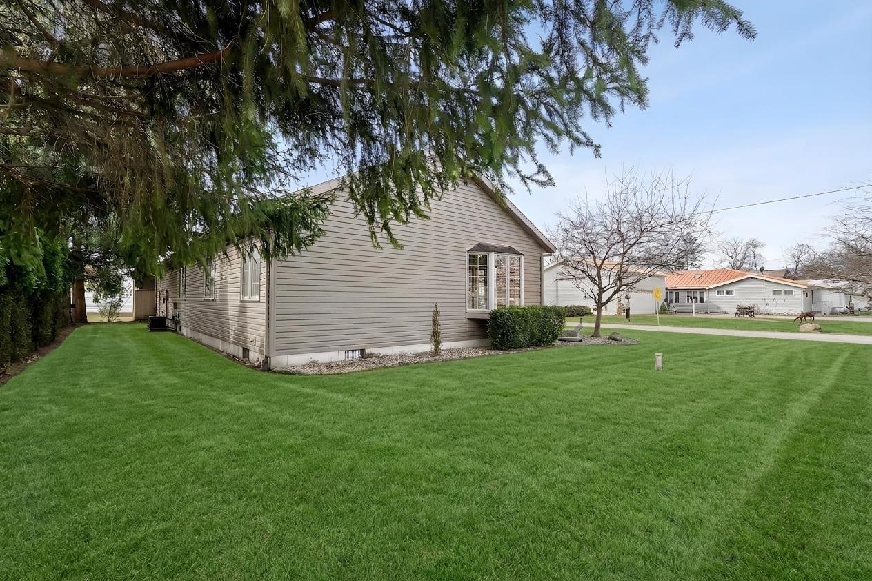 4100 East Drive, Knox, IN 46534; Image #5