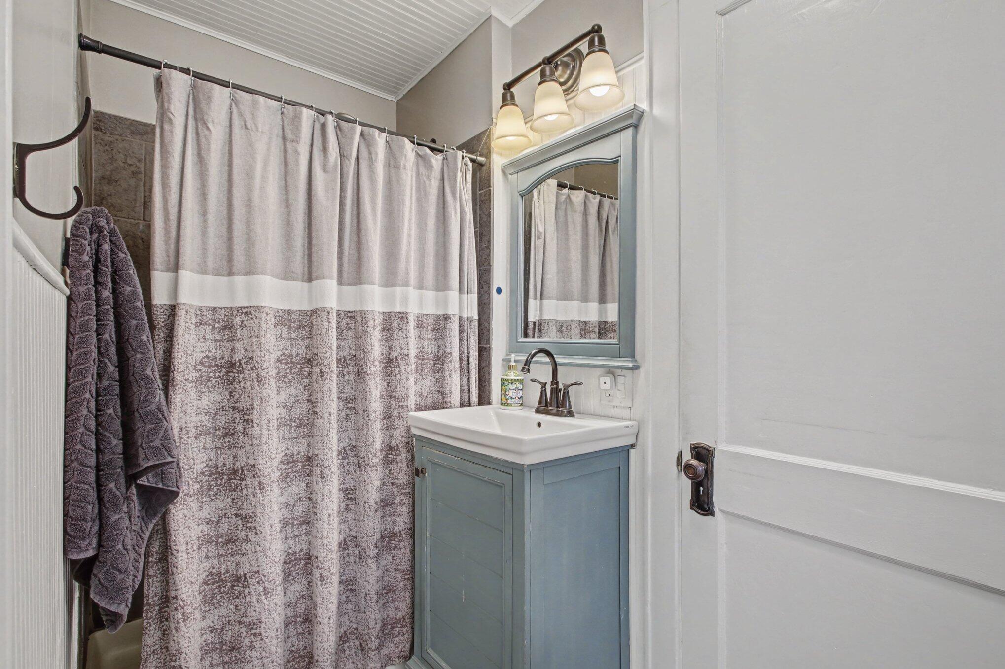 901 Campbell Street, Valparaiso, IN 46385; Image #14