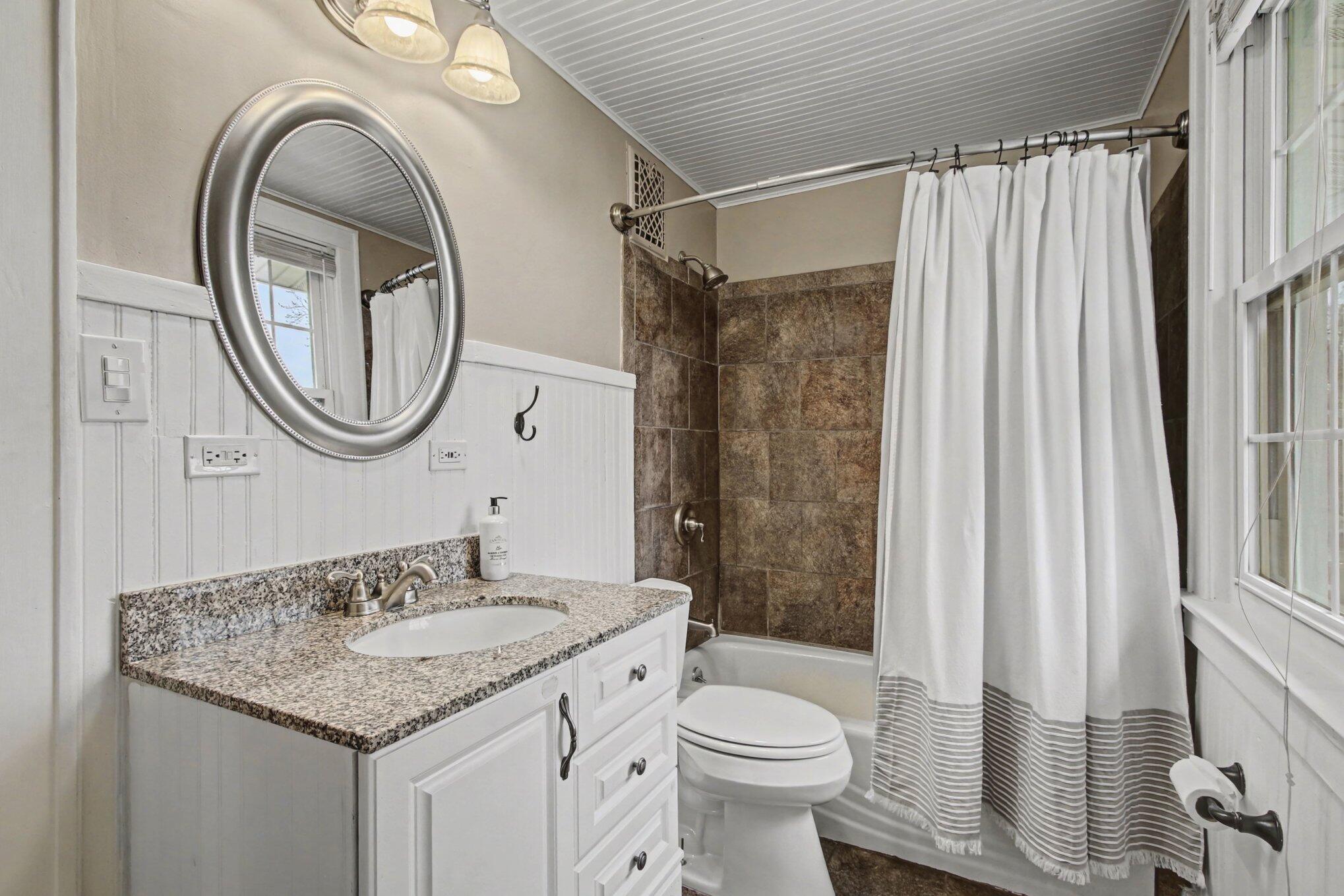 901 Campbell Street, Valparaiso, IN 46385; Image #18