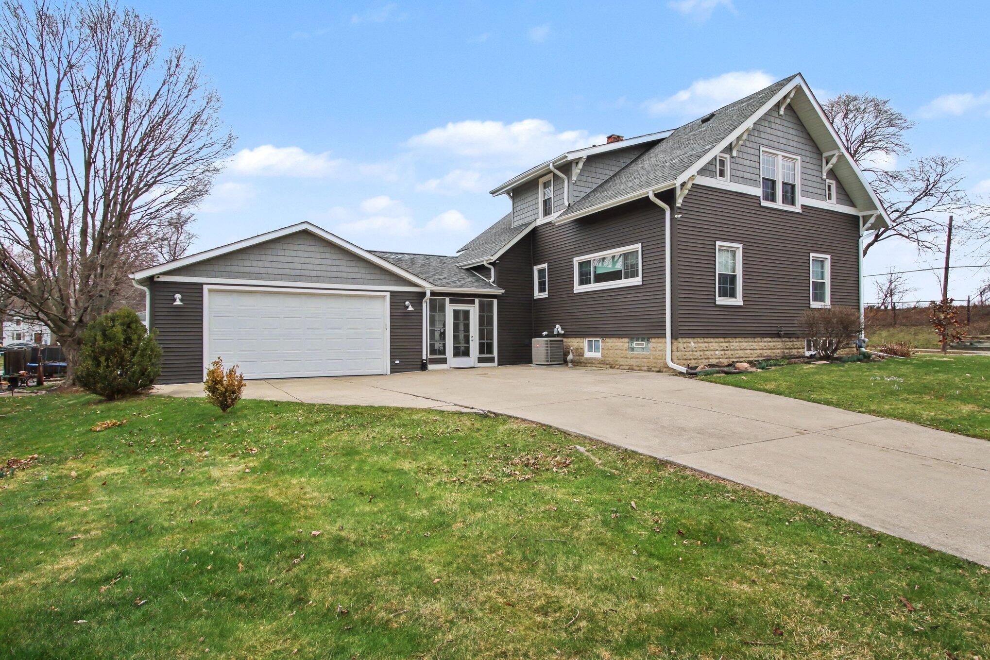 901 Campbell Street, Valparaiso, IN 46385; Image #32