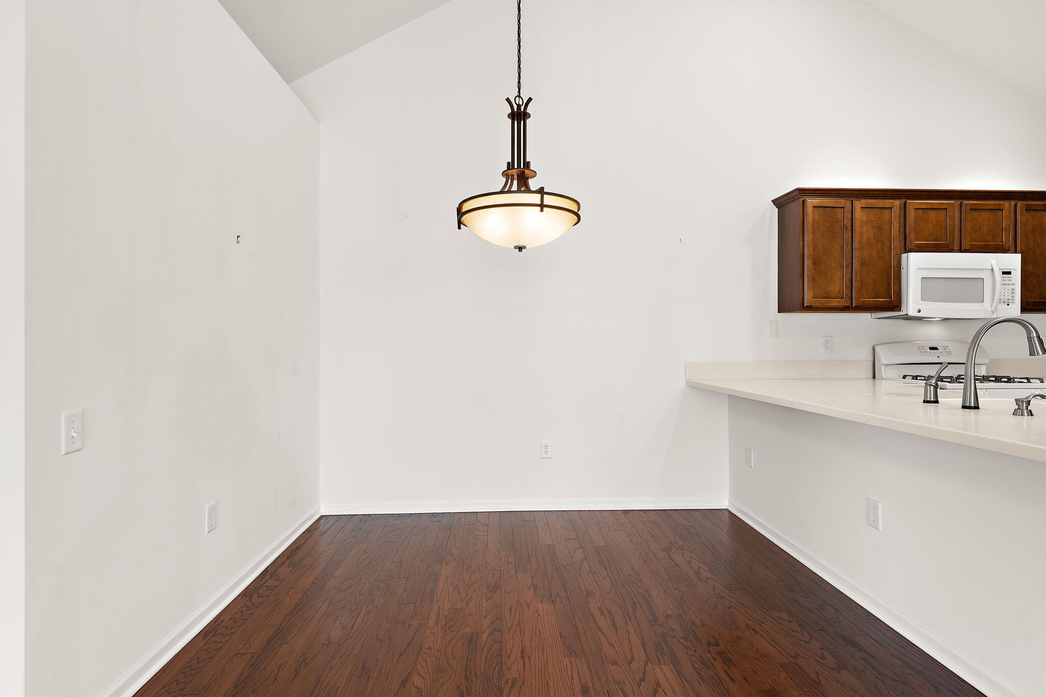 2426 Allison Circle, Valparaiso, IN #2426, 46383; Image #10