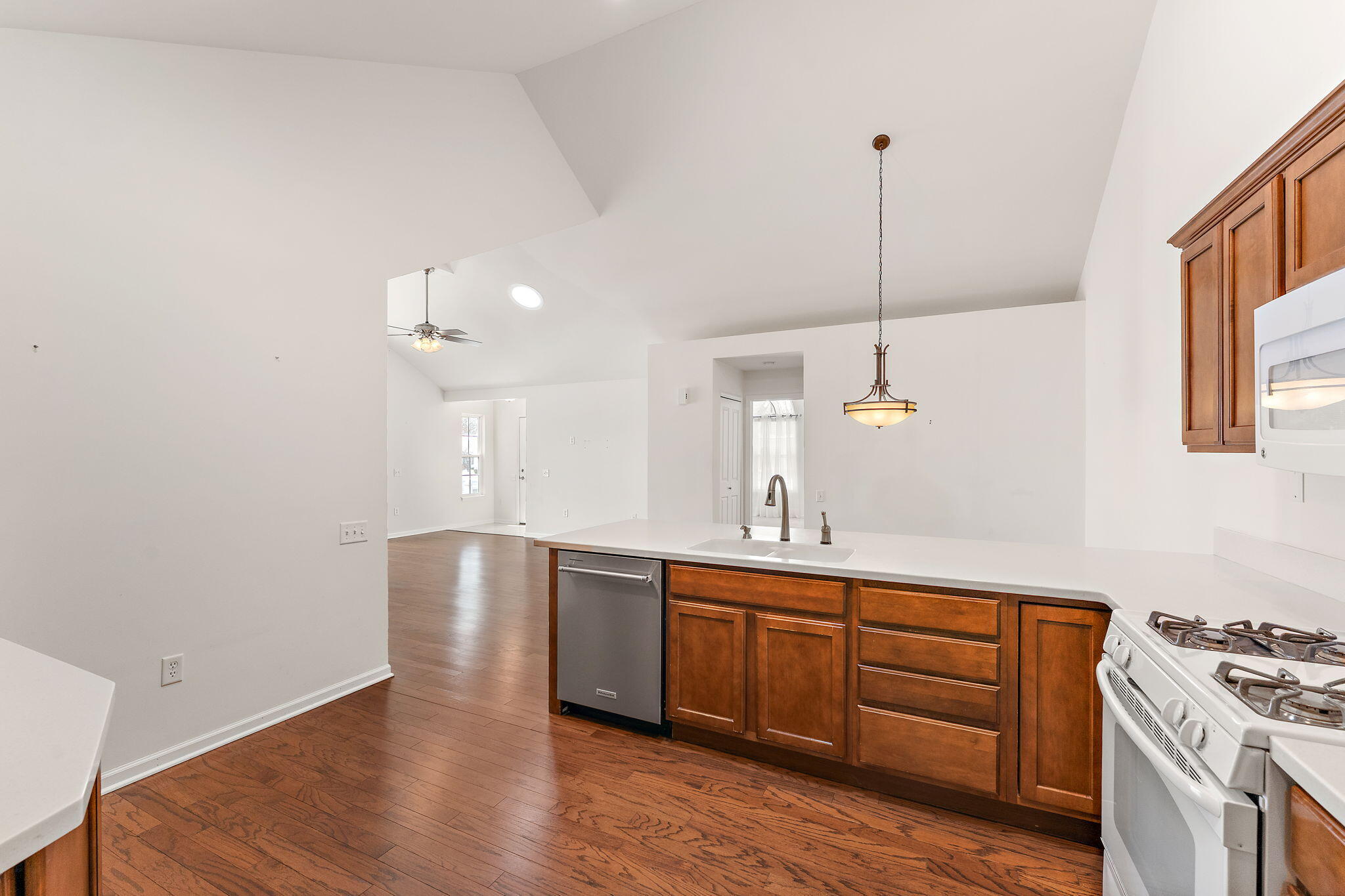2426 Allison Circle, Valparaiso, IN #2426, 46383; Image #14