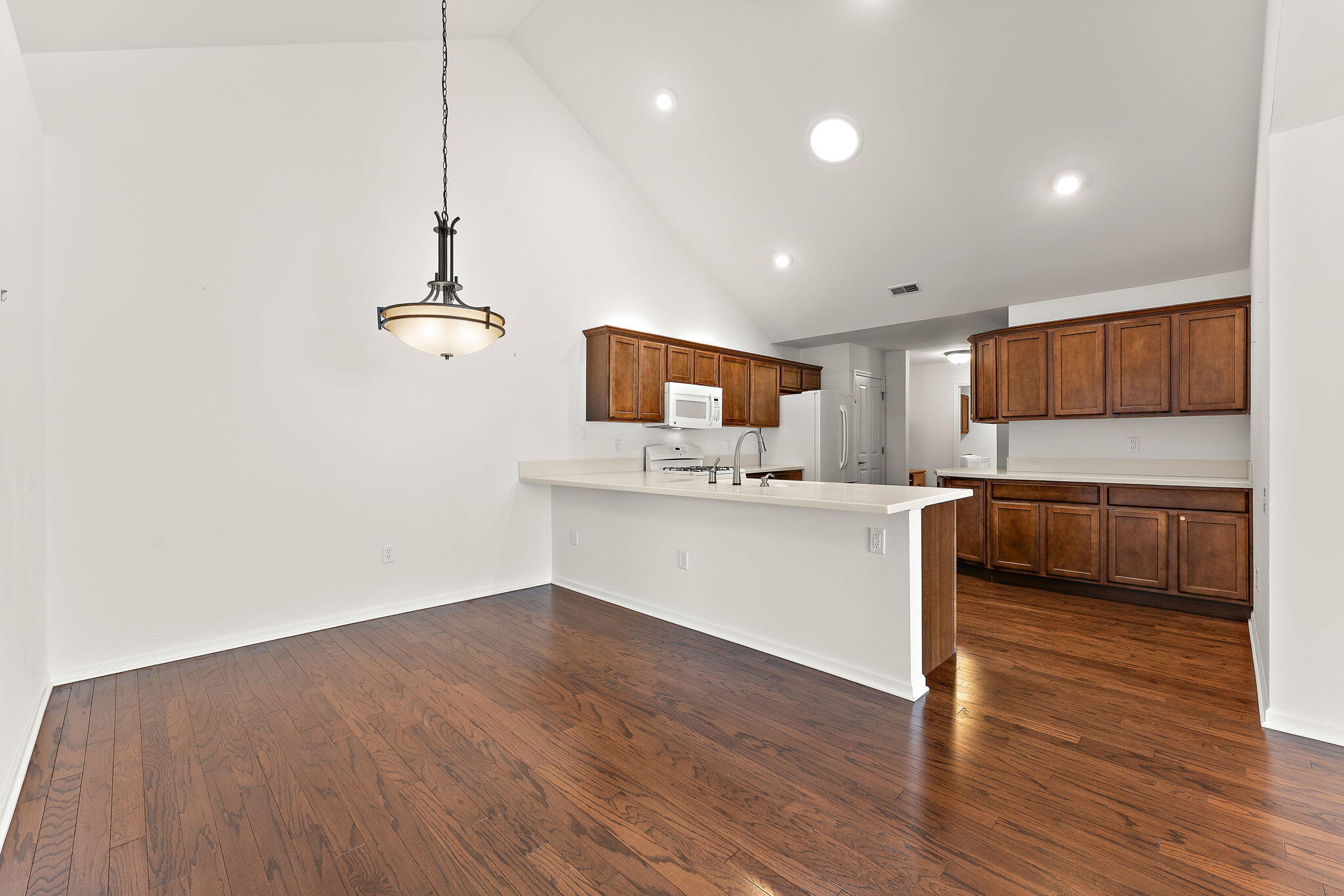 2426 Allison Circle, Valparaiso, IN #2426, 46383; Image #9