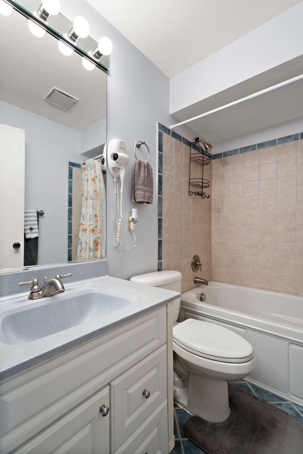 5015 Spinnaker Lane, Crown Point, IN #C, 46307; Image #13