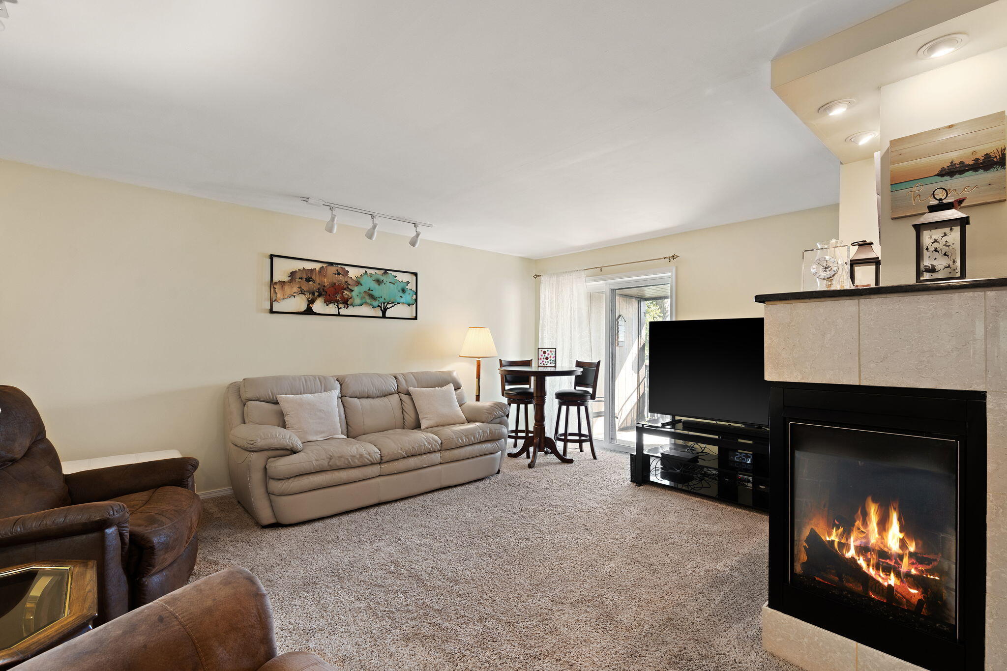 5015 Spinnaker Lane, Crown Point, IN #C, 46307; Image #5