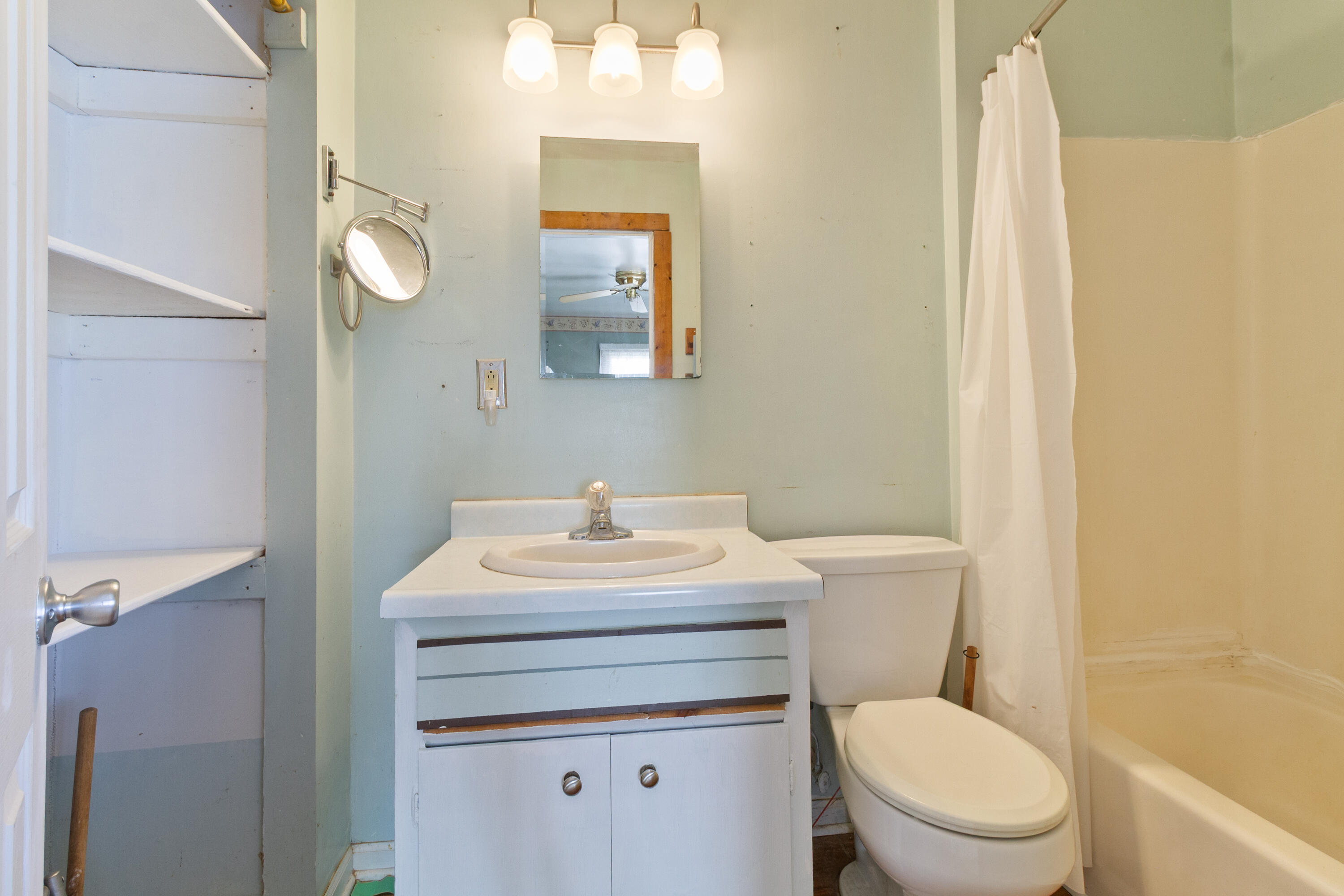 825 N Sherman Street, Crown Point, IN 46307; Image #5
