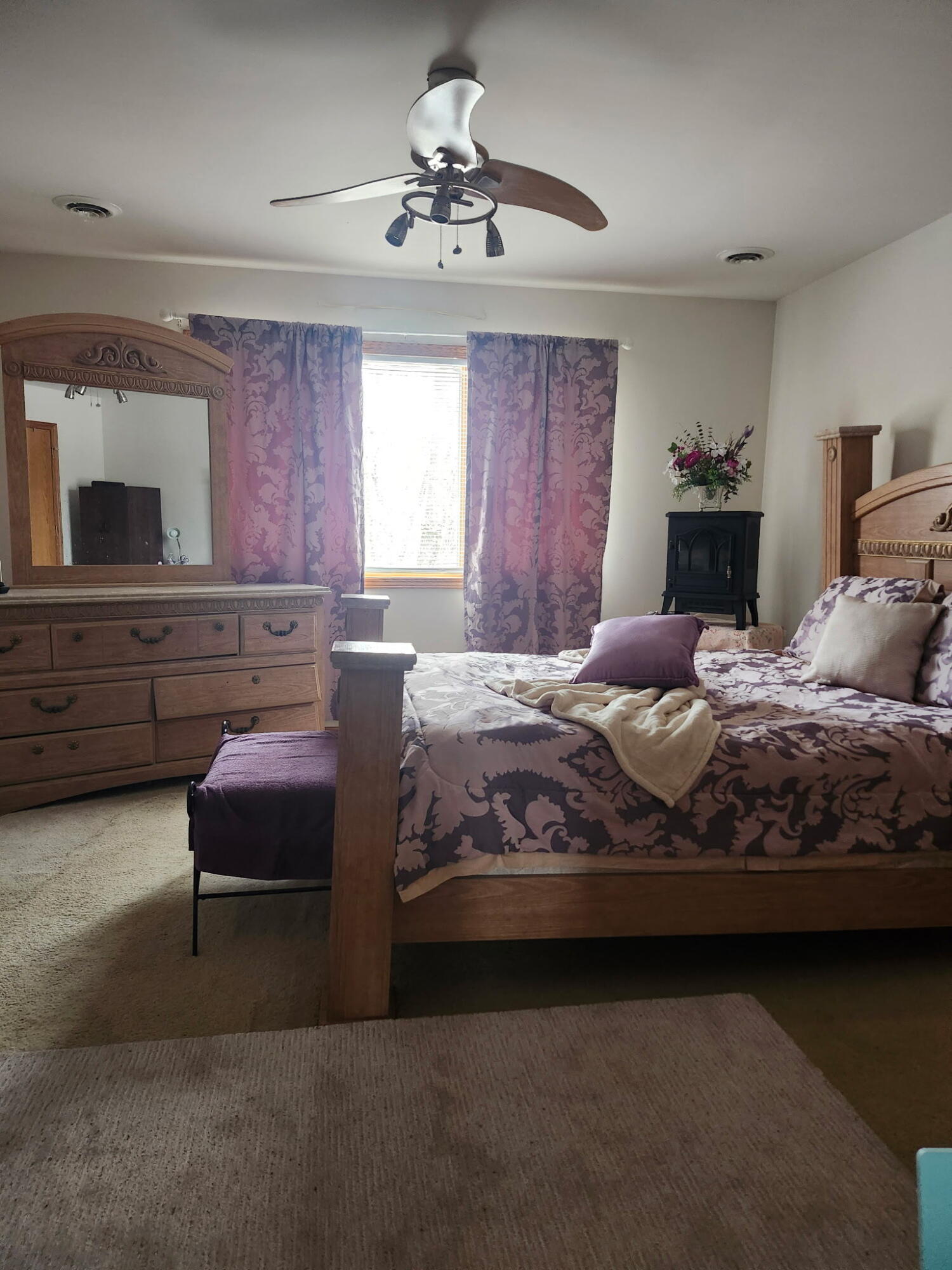 1763 Amber Drive, Hobart, IN 46342; Image #9