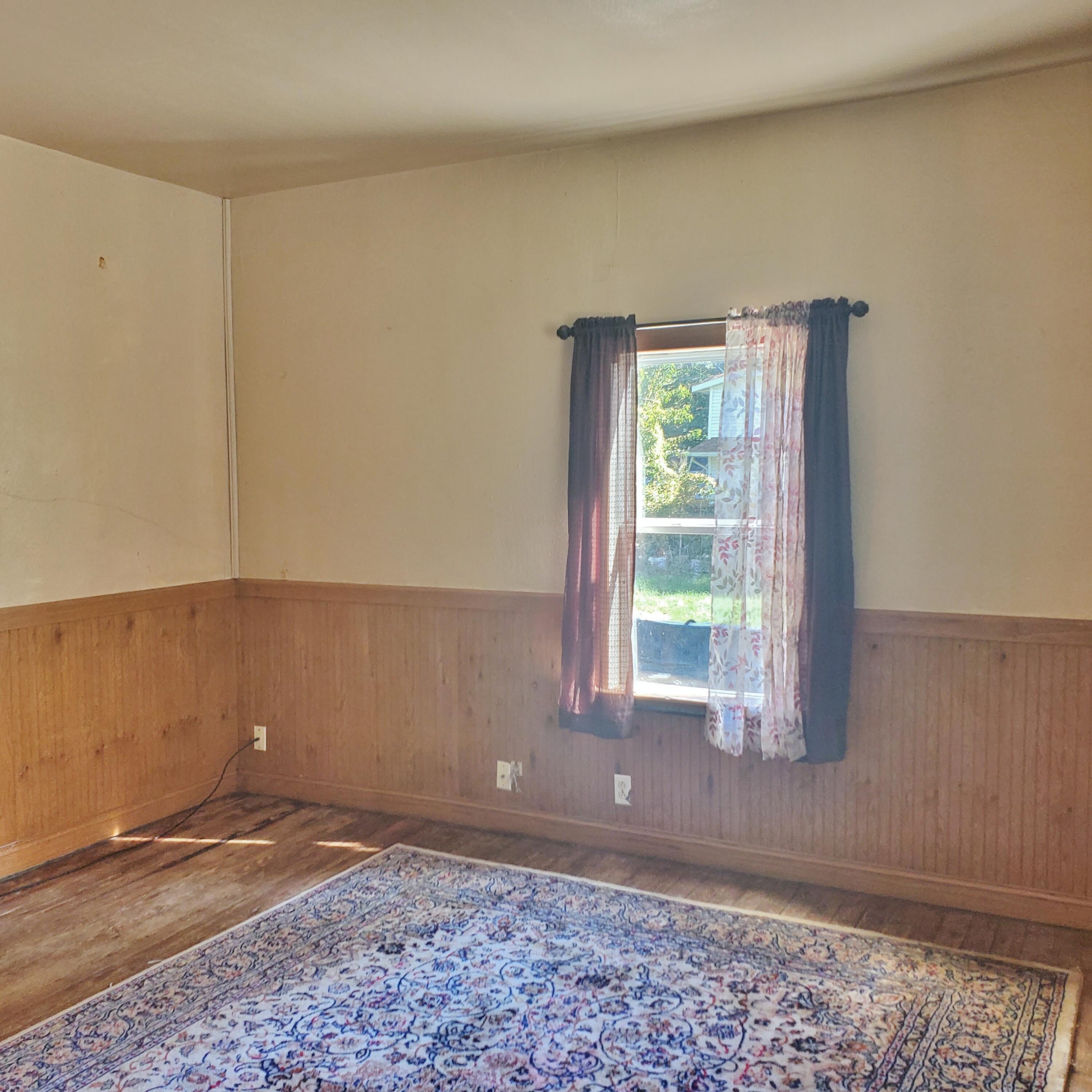 1621 W 10th Street, Michigan City, IN 46360; Image #12