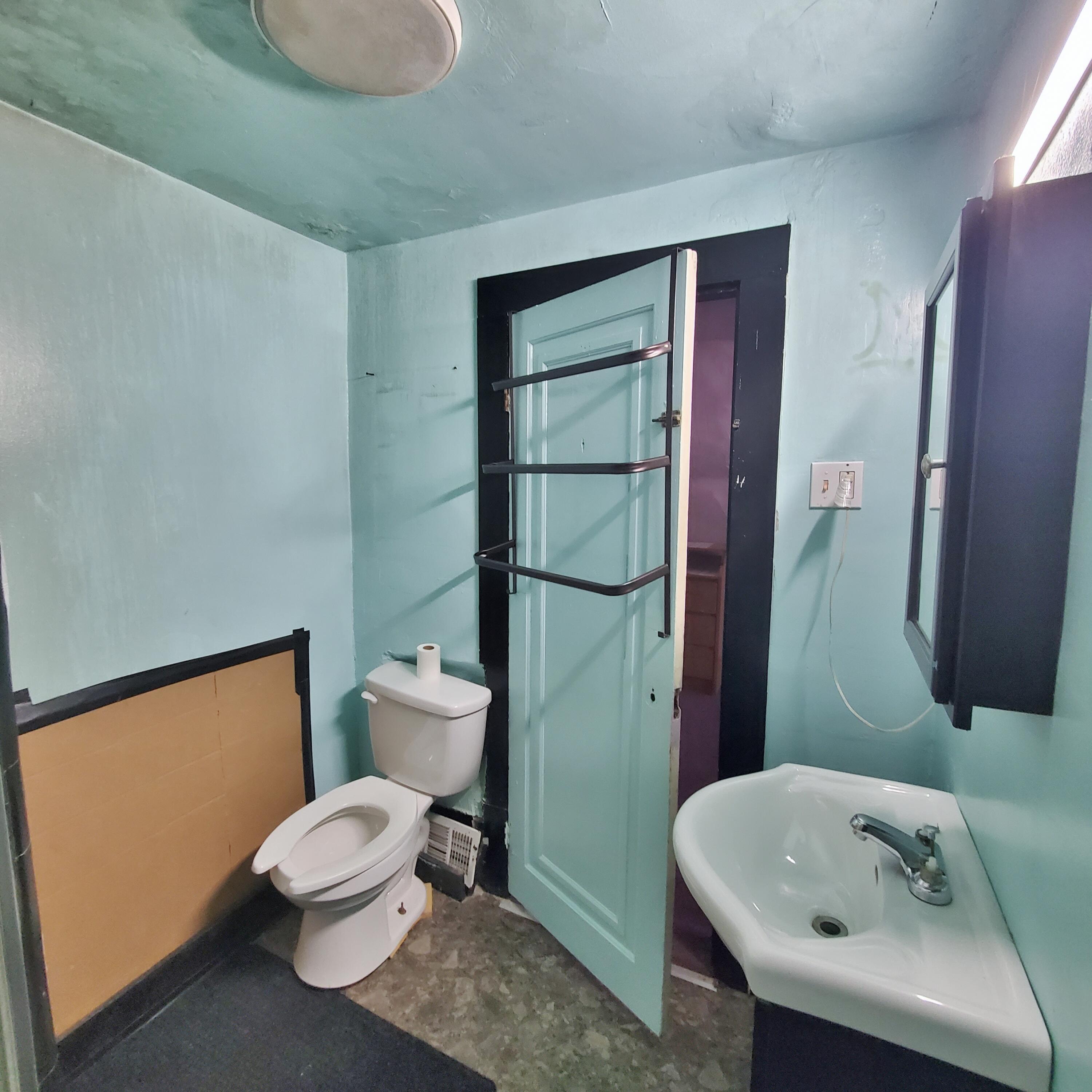 1621 W 10th Street, Michigan City, IN 46360; Image #24