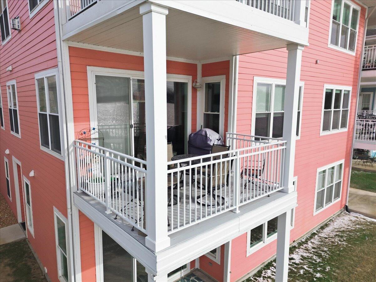 13244 E Lake Shore Drive, Cedar Lake, IN #B202, 46303; Image #3