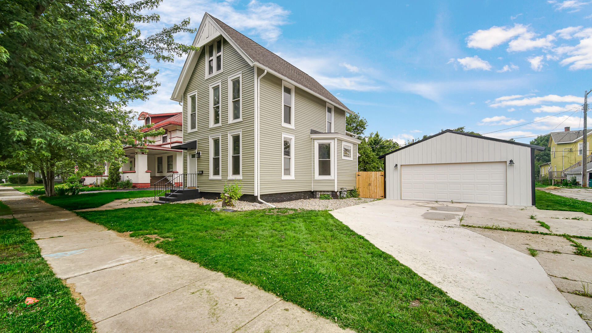 1005 Harrison Street, La Porte, IN 46350; Image #2