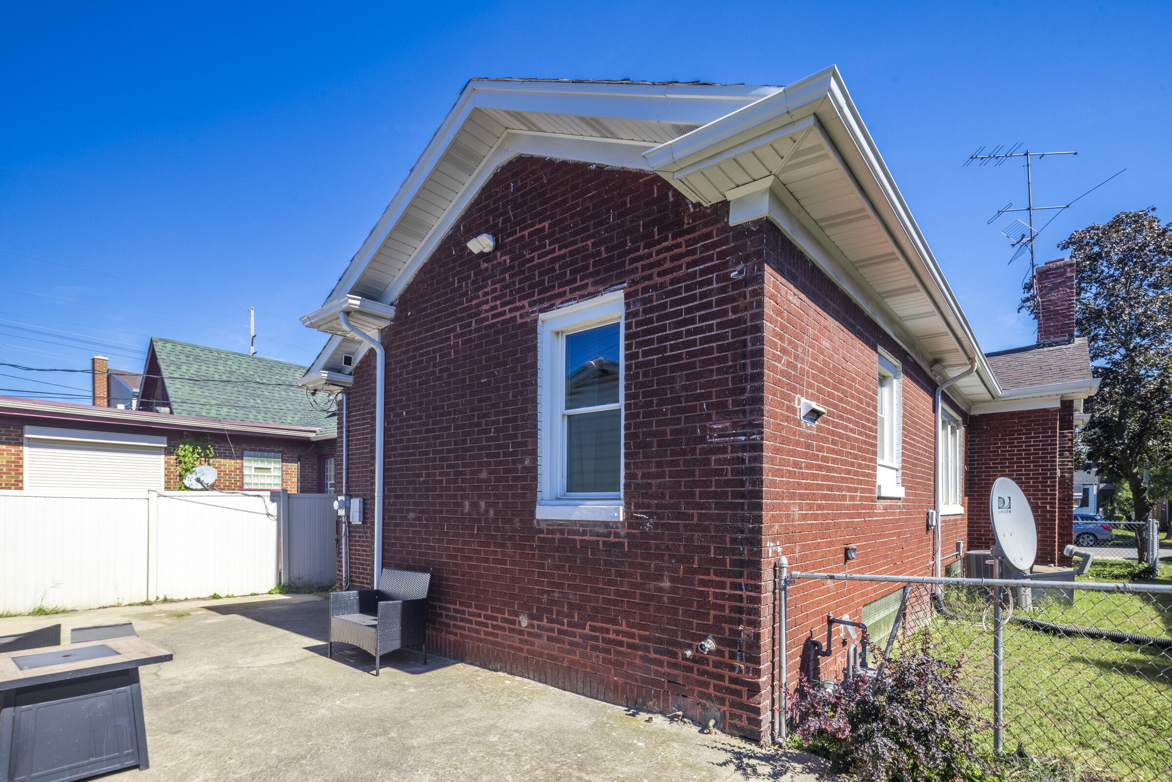 314 Cleveland Street, Gary, IN 46404; Image #40