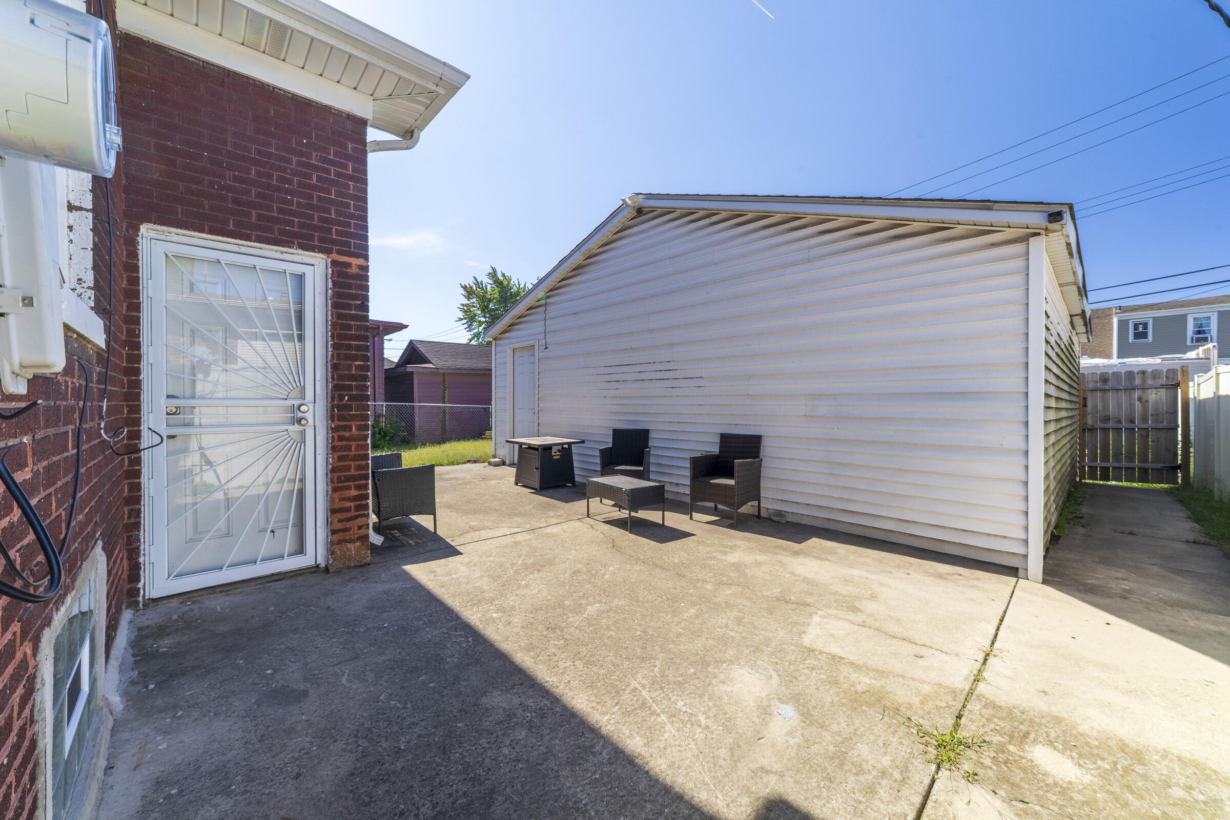 314 Cleveland Street, Gary, IN 46404; Image #42