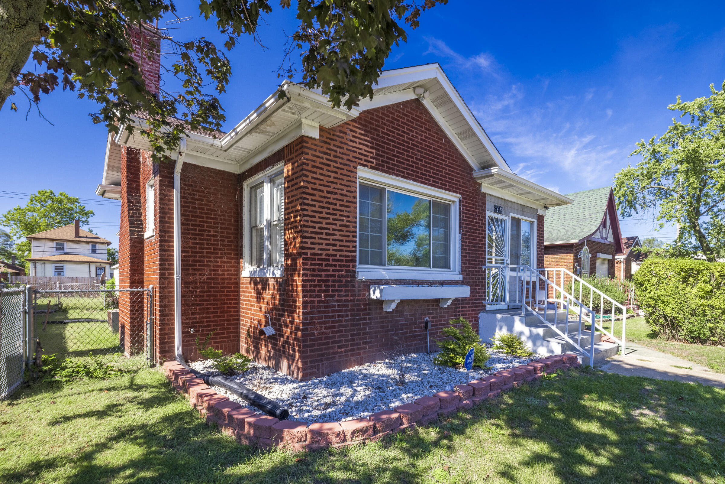 314 Cleveland Street, Gary, IN 46404; Image #56