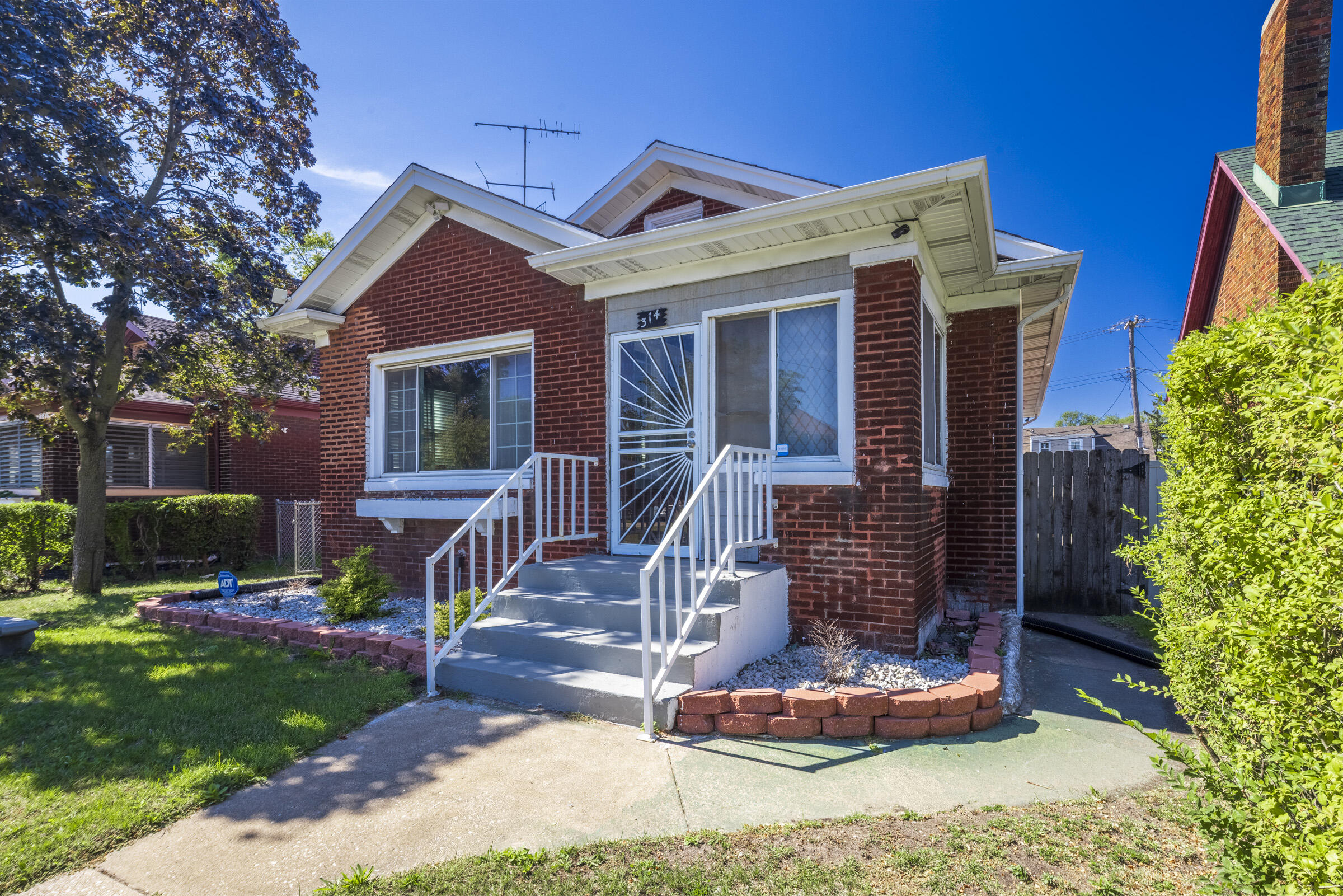 314 Cleveland Street, Gary, IN 46404; Image #57