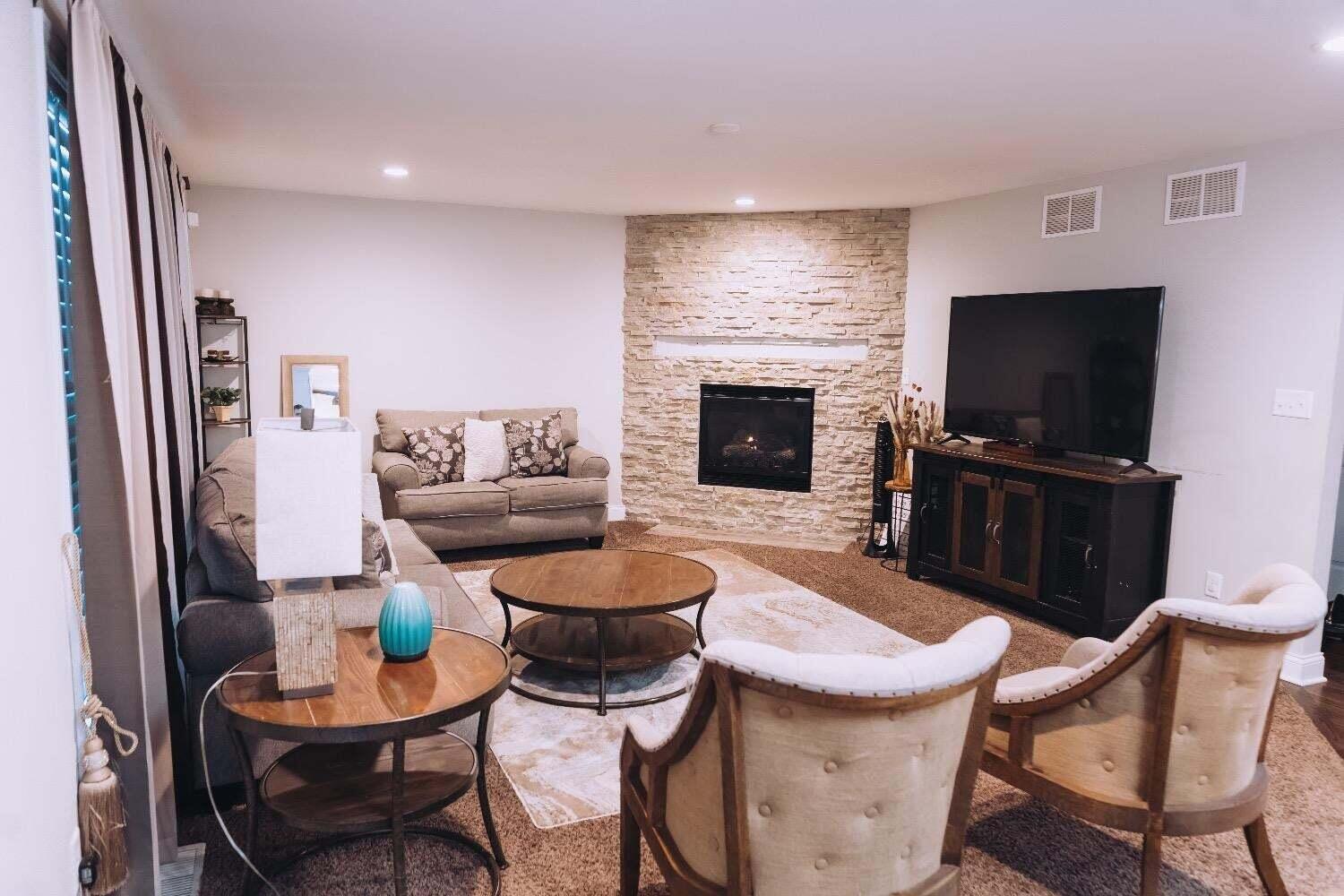 4259 W 77th Place, Merrillville, IN 46410; Image #3